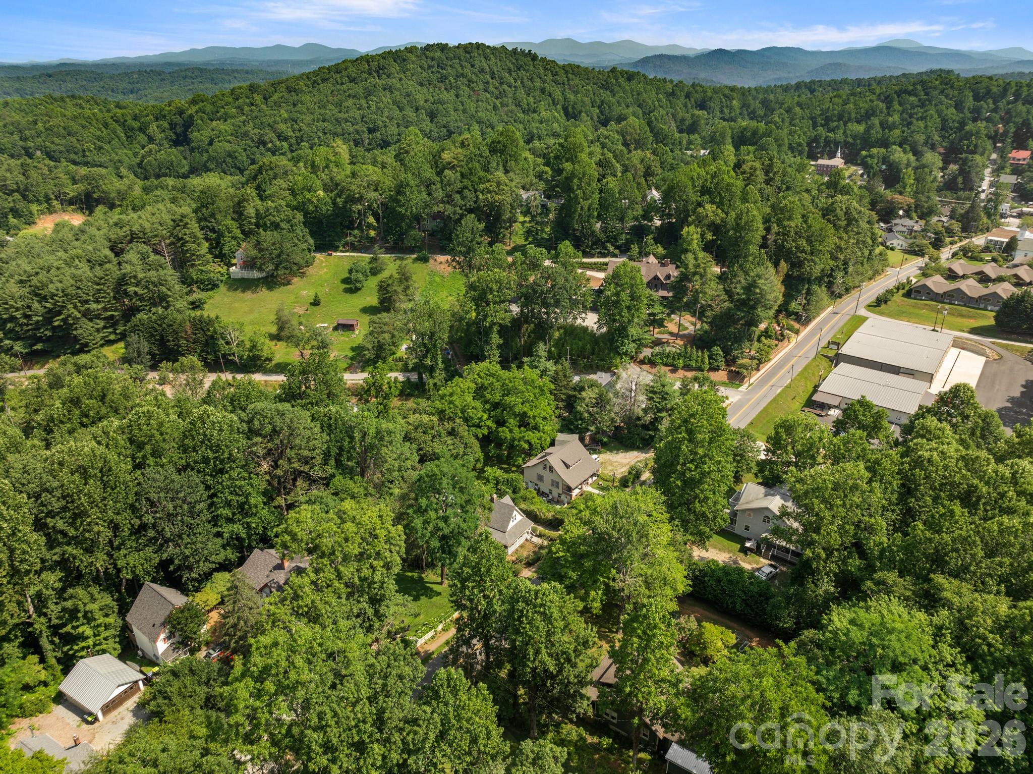 main property photo 36