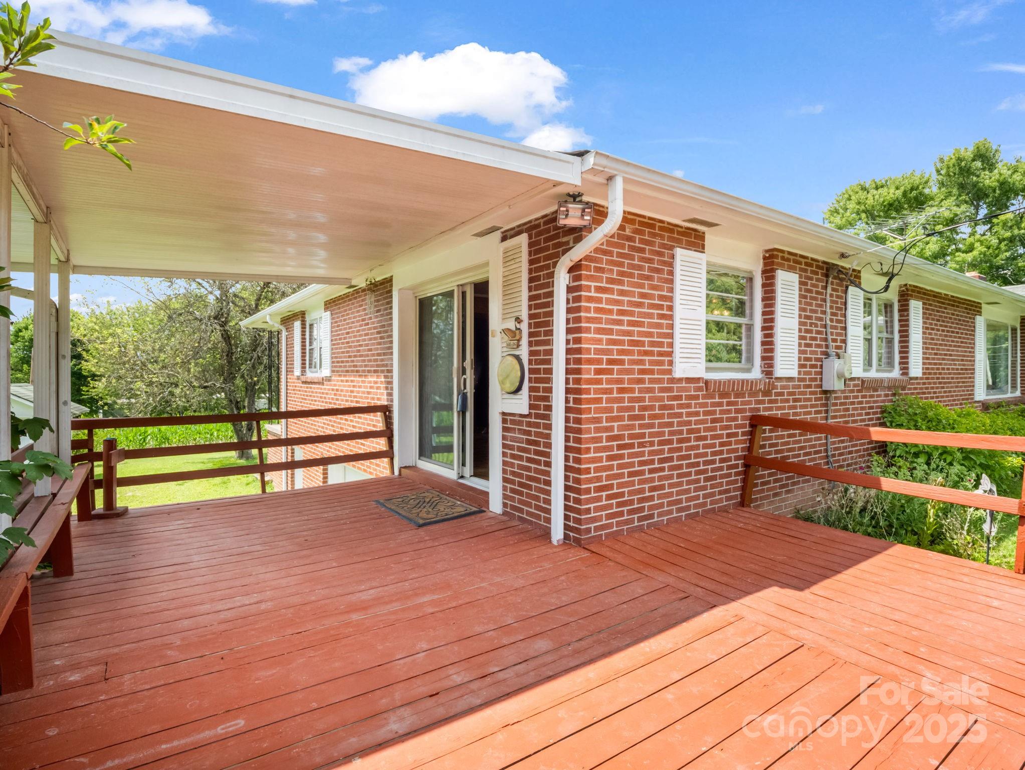 property viewer photo 34