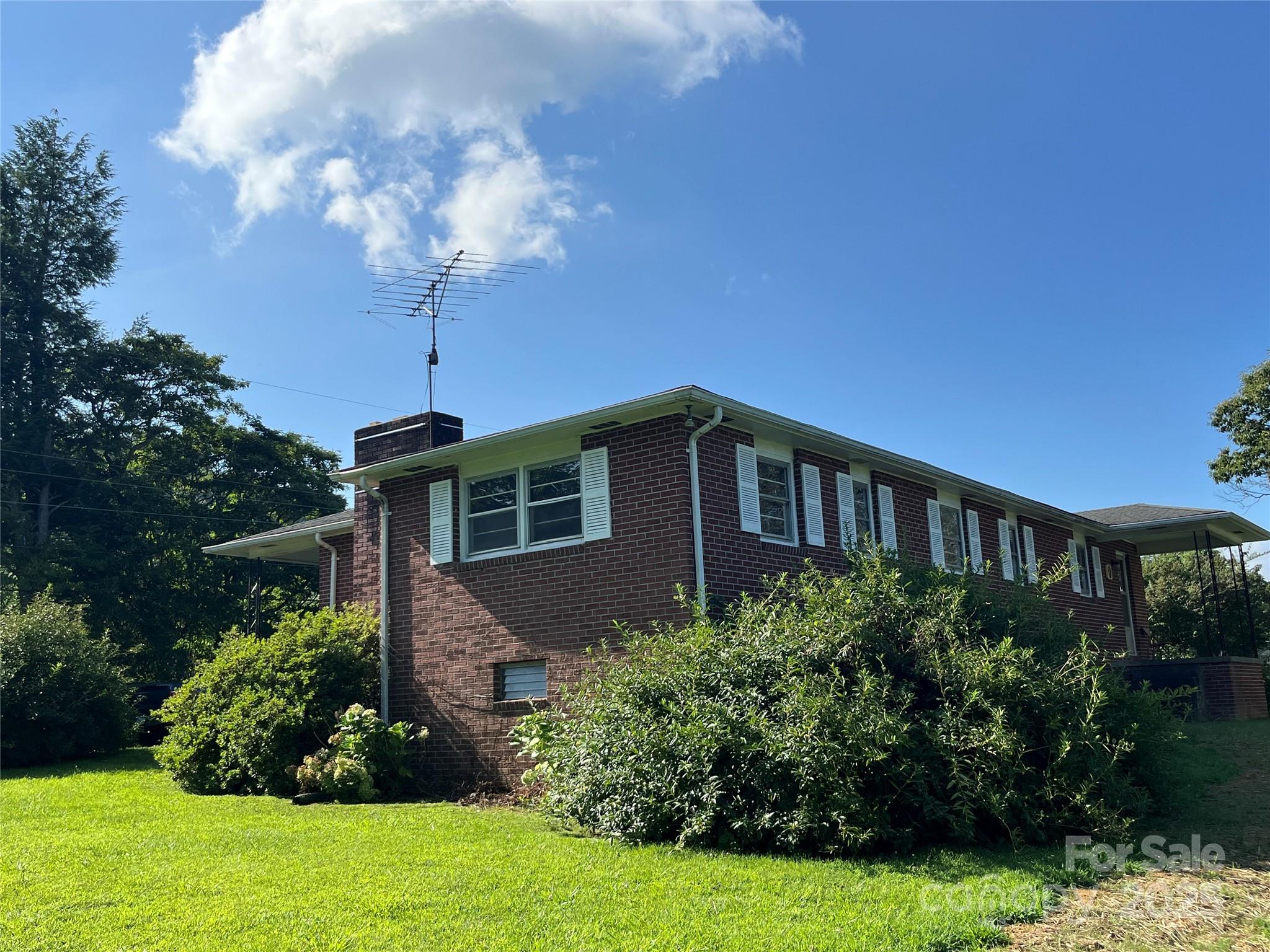 property viewer photo 4