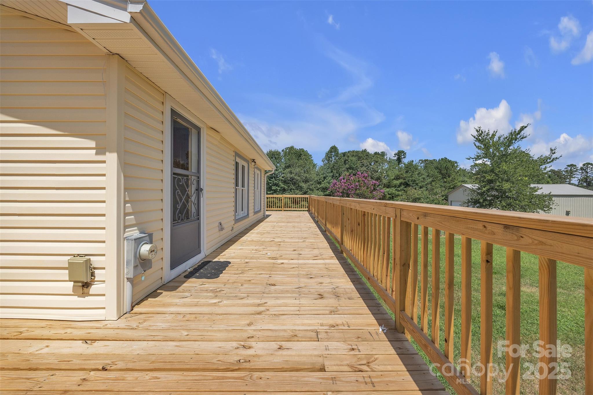 main property photo 36