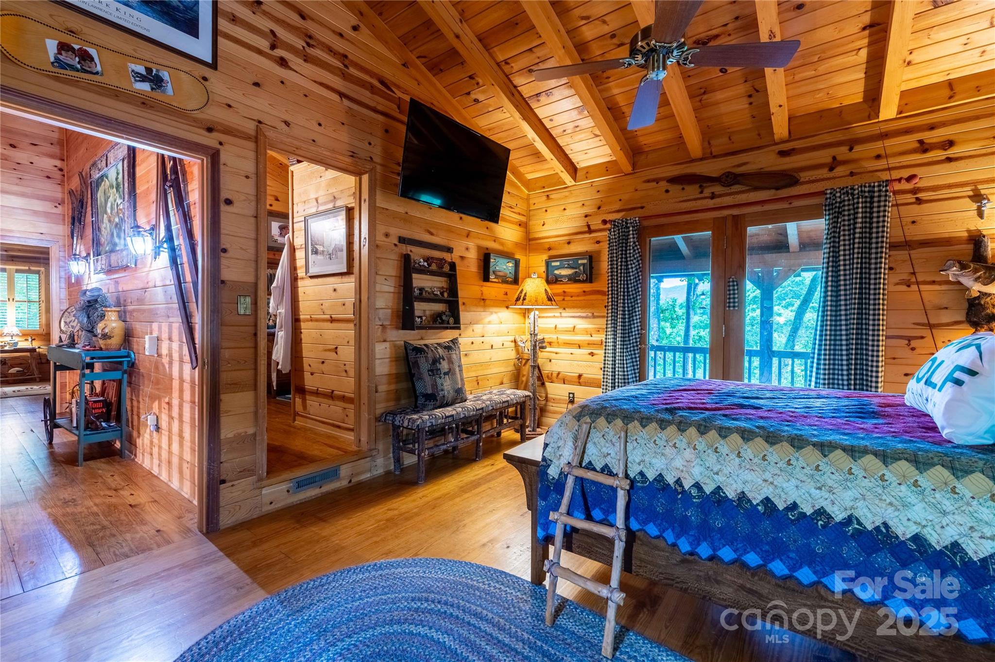 main property photo 36