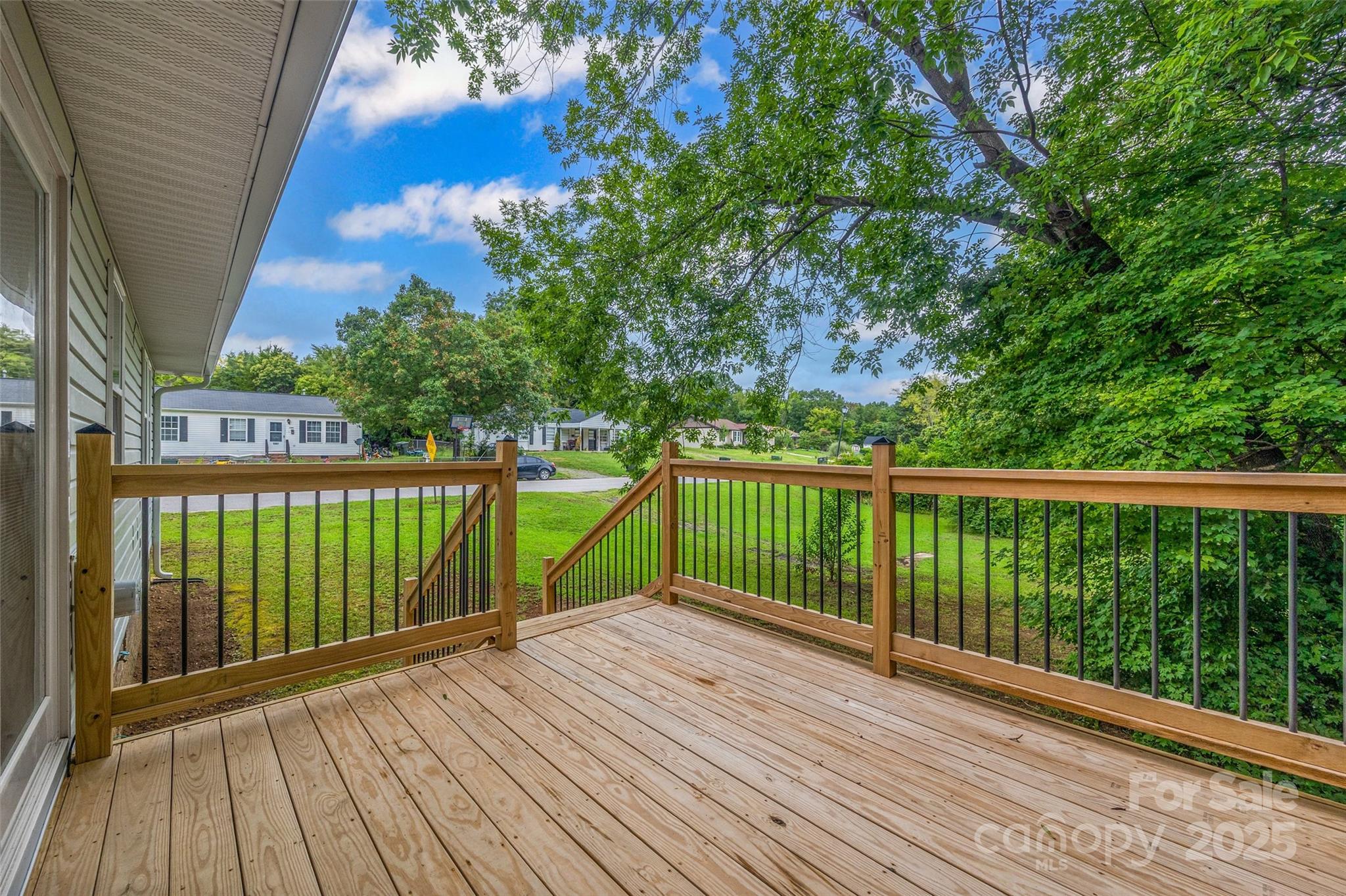 property viewer photo 22