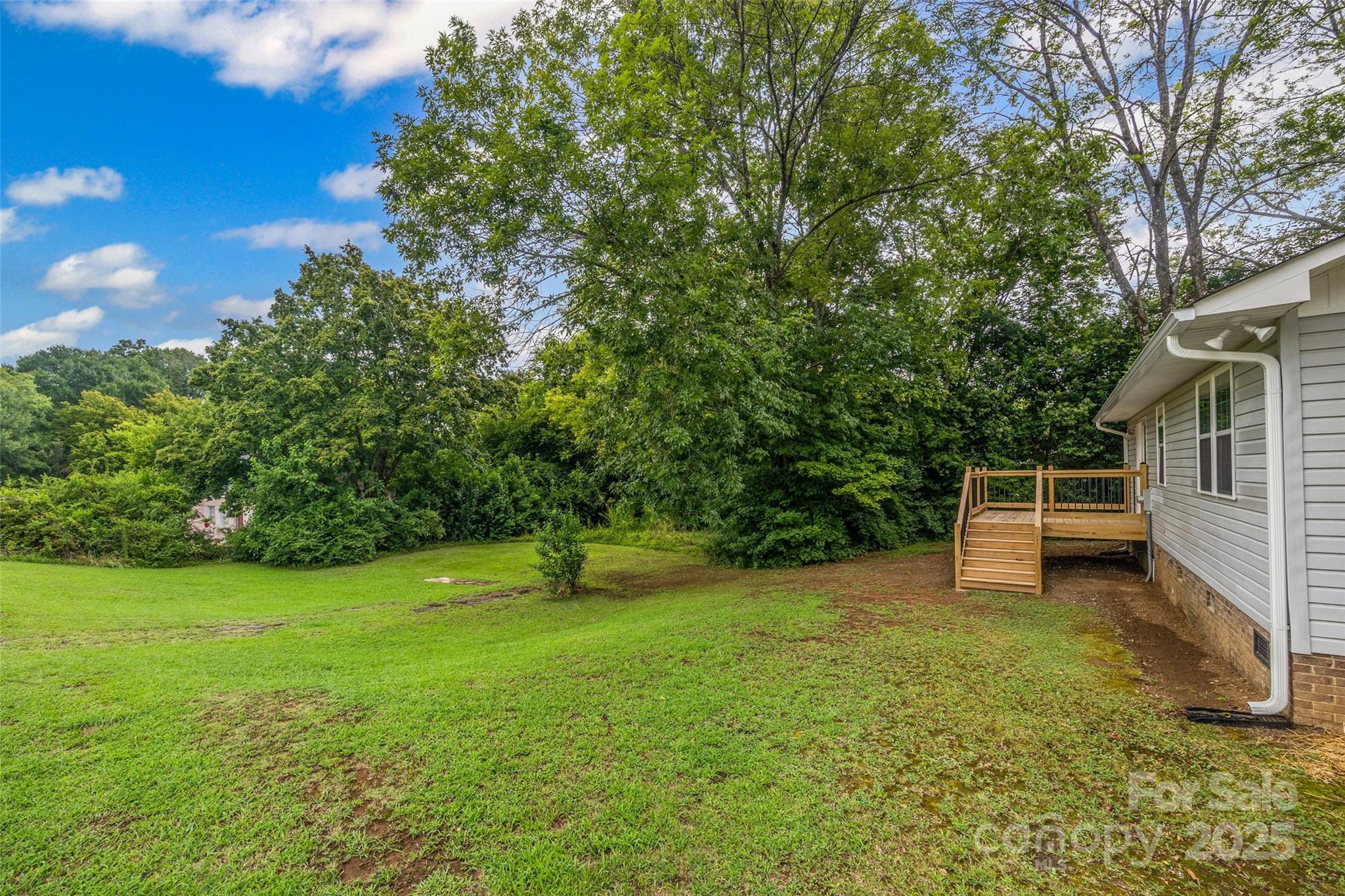 property viewer photo 24
