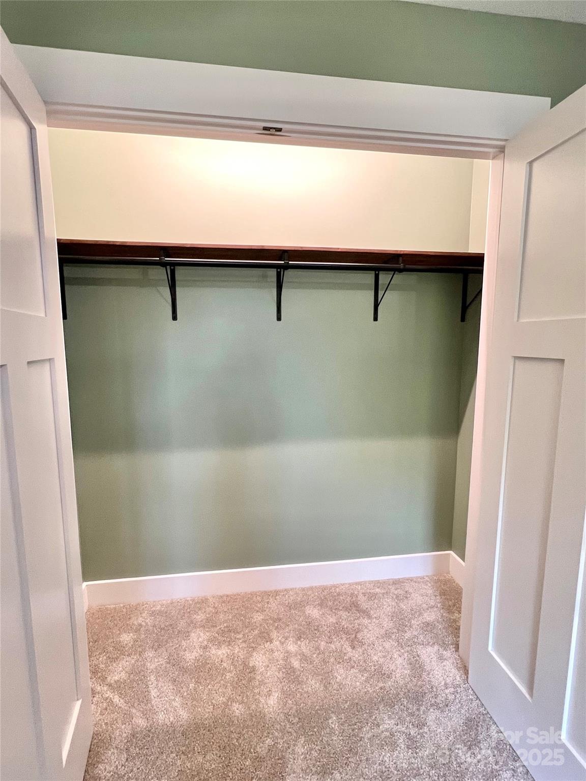 property viewer photo 31