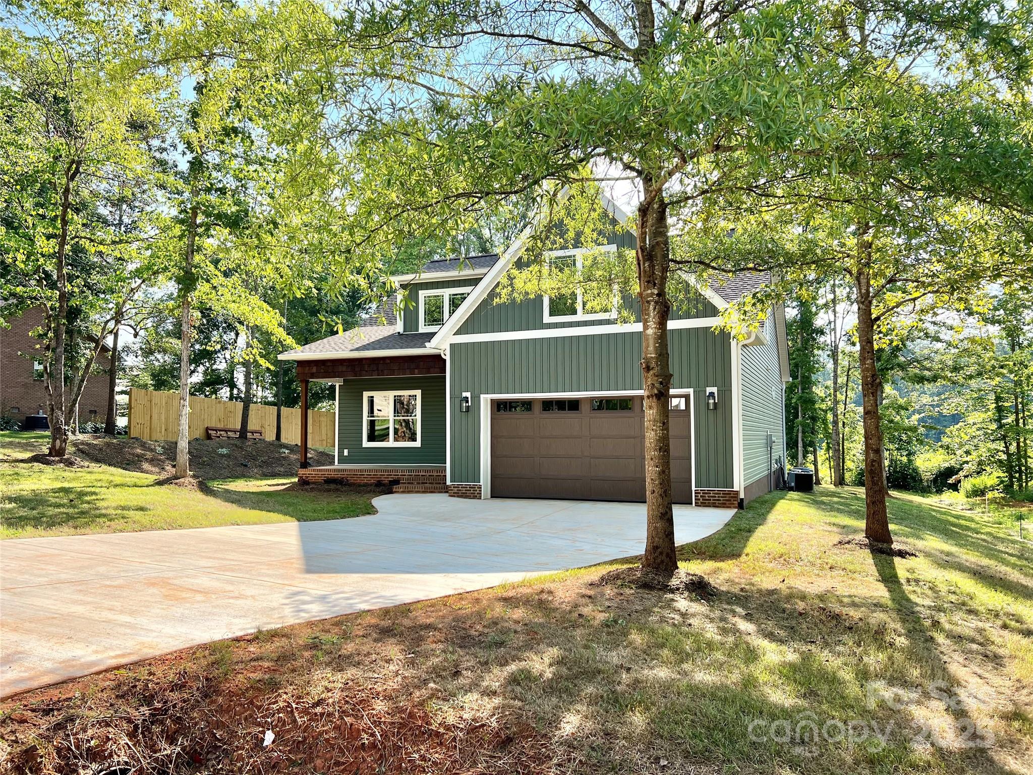 property viewer photo 40