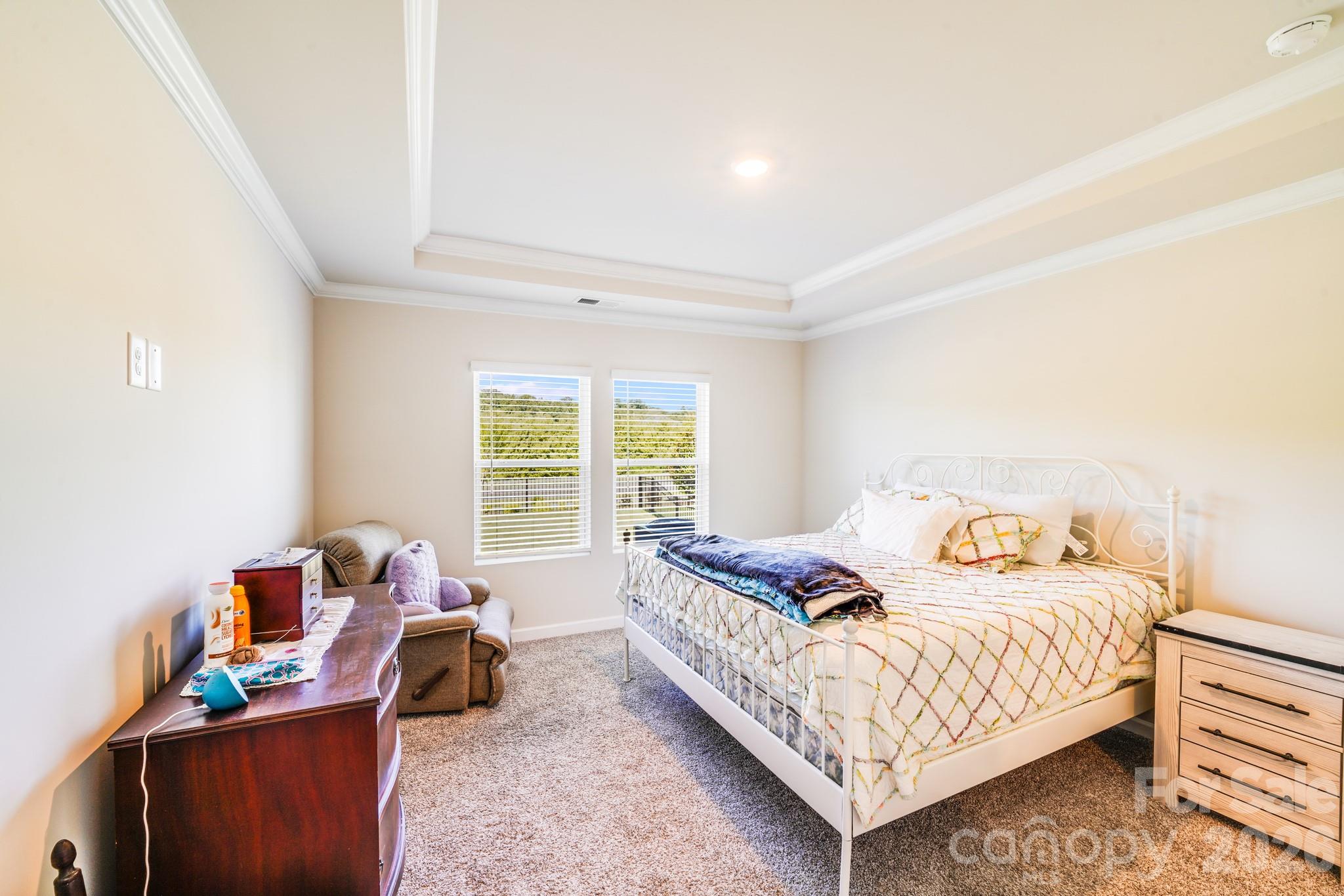 property viewer photo 19