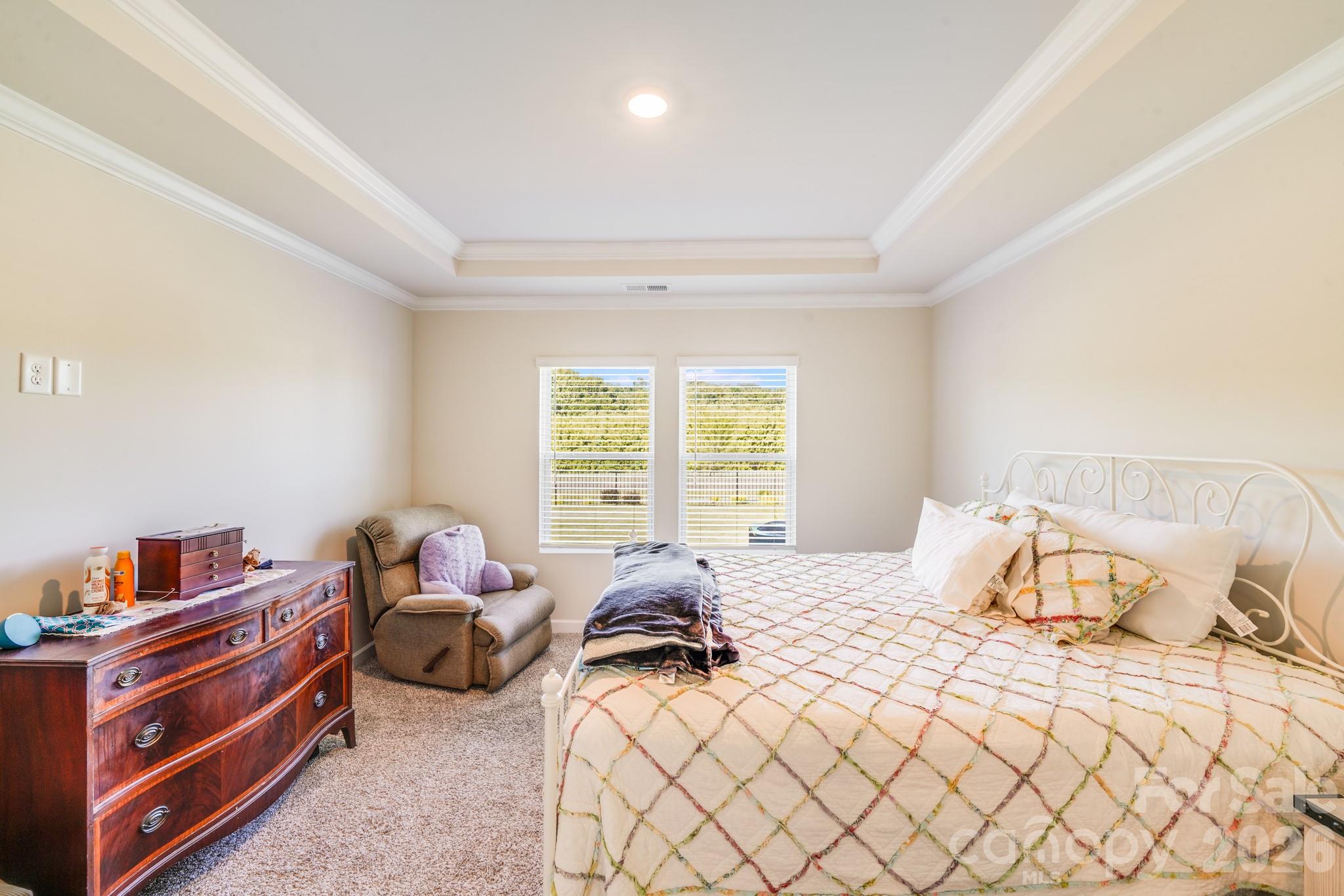 property viewer photo 20