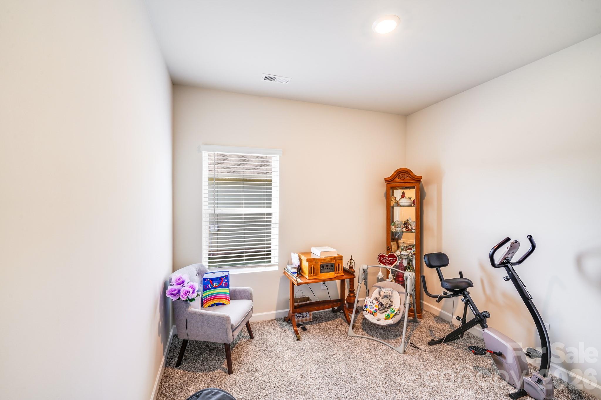 property viewer photo 25