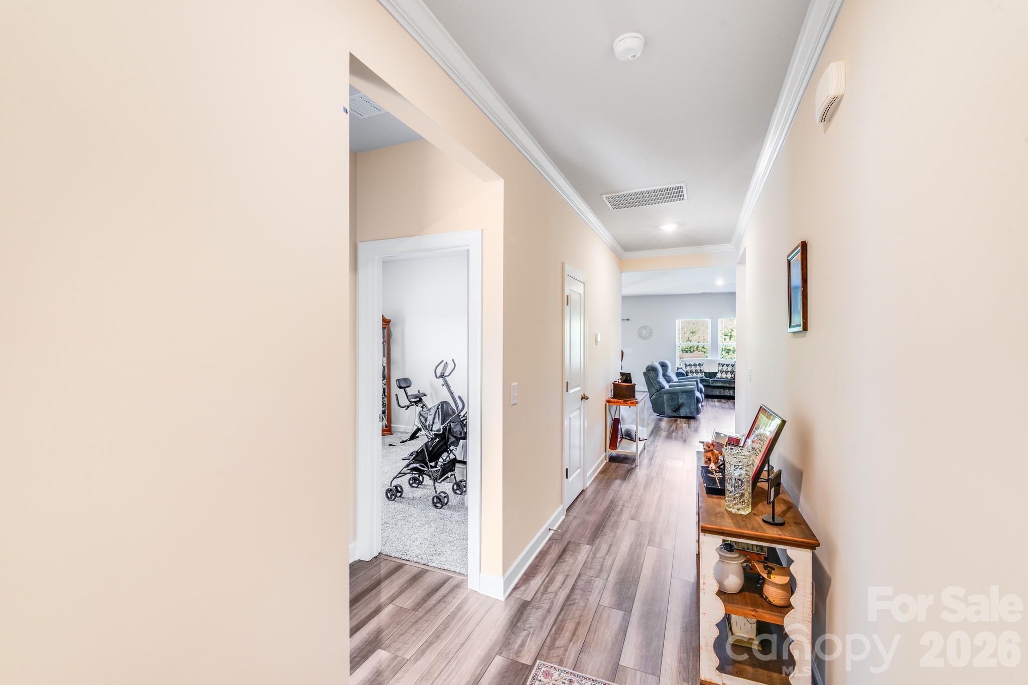 property viewer photo 27