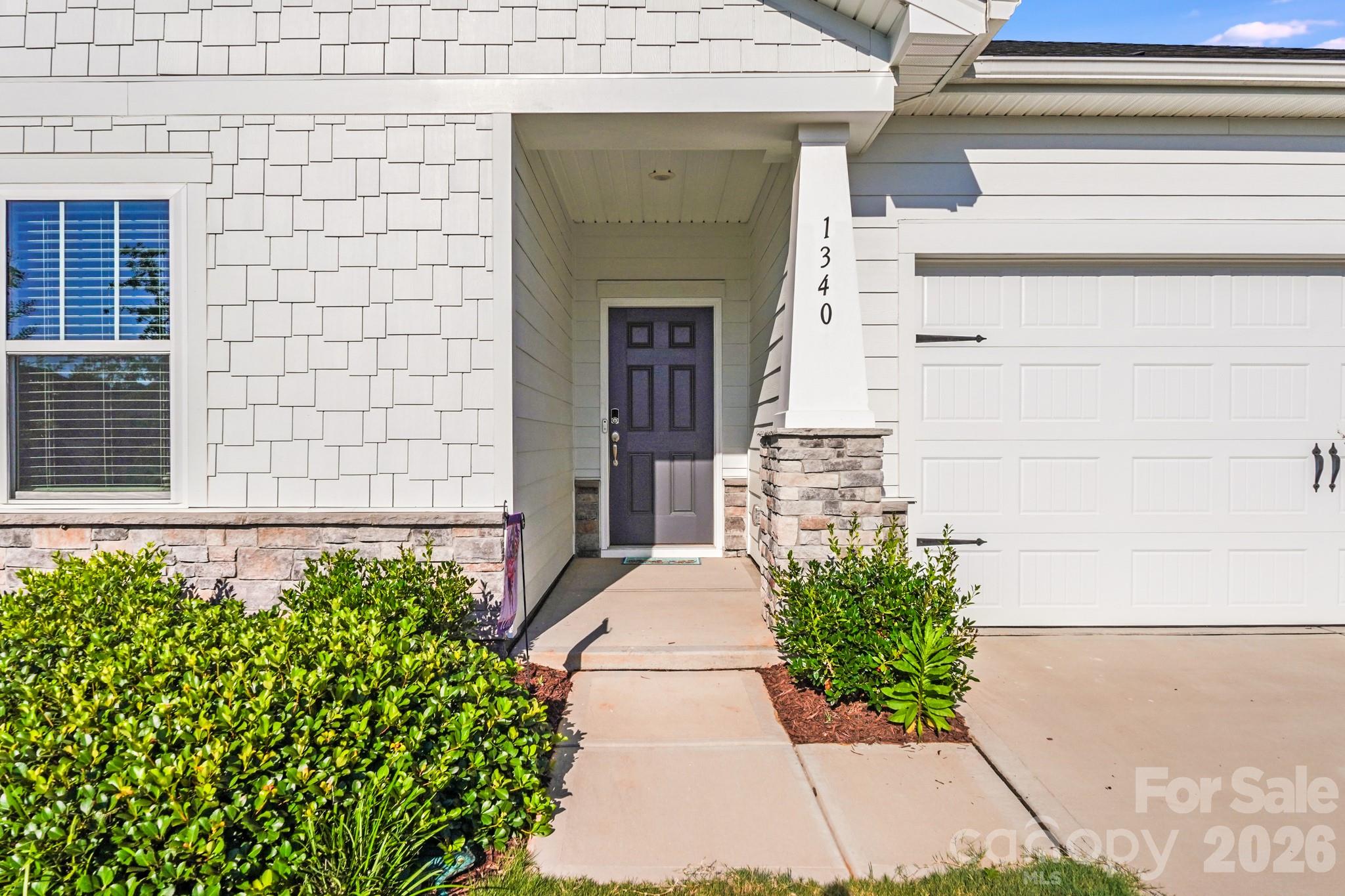 property viewer photo 3