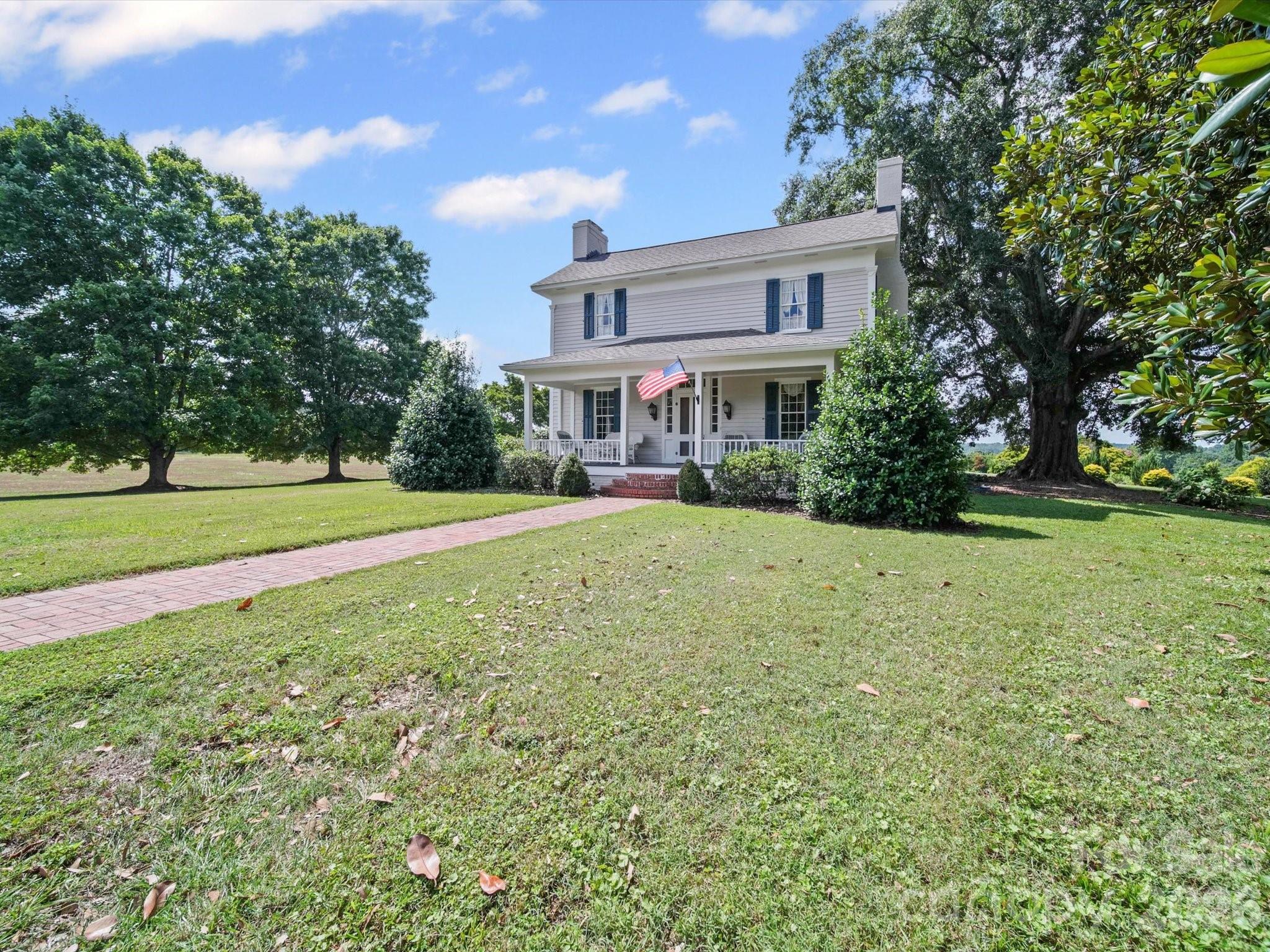 main property photo 34
