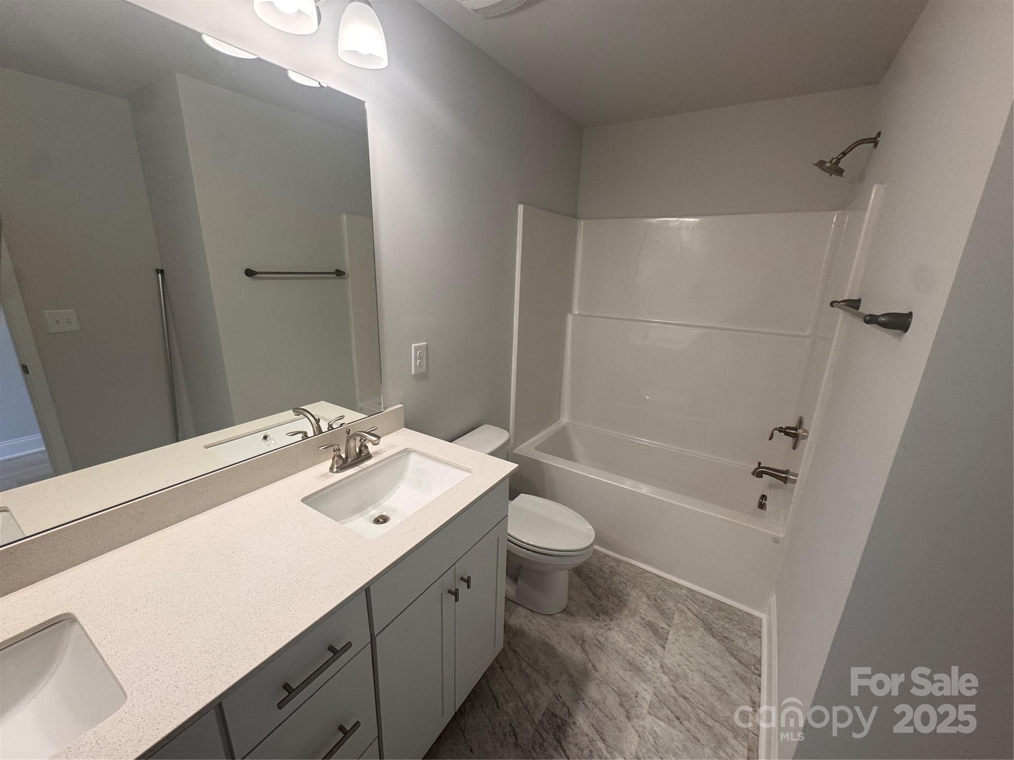 property viewer photo 23