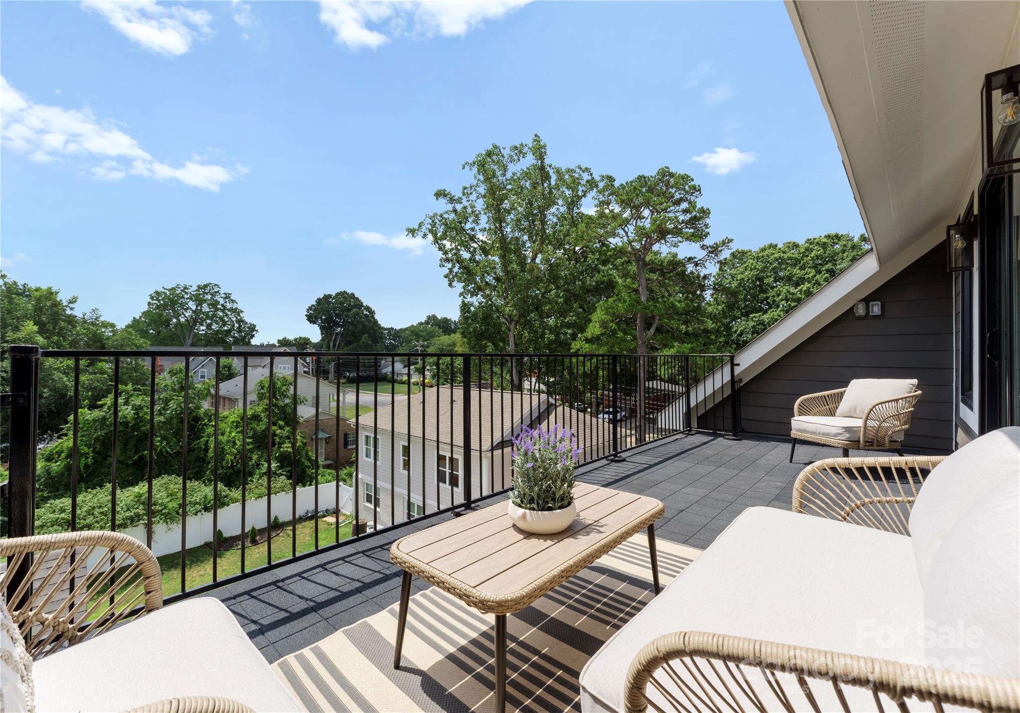 property viewer photo 22