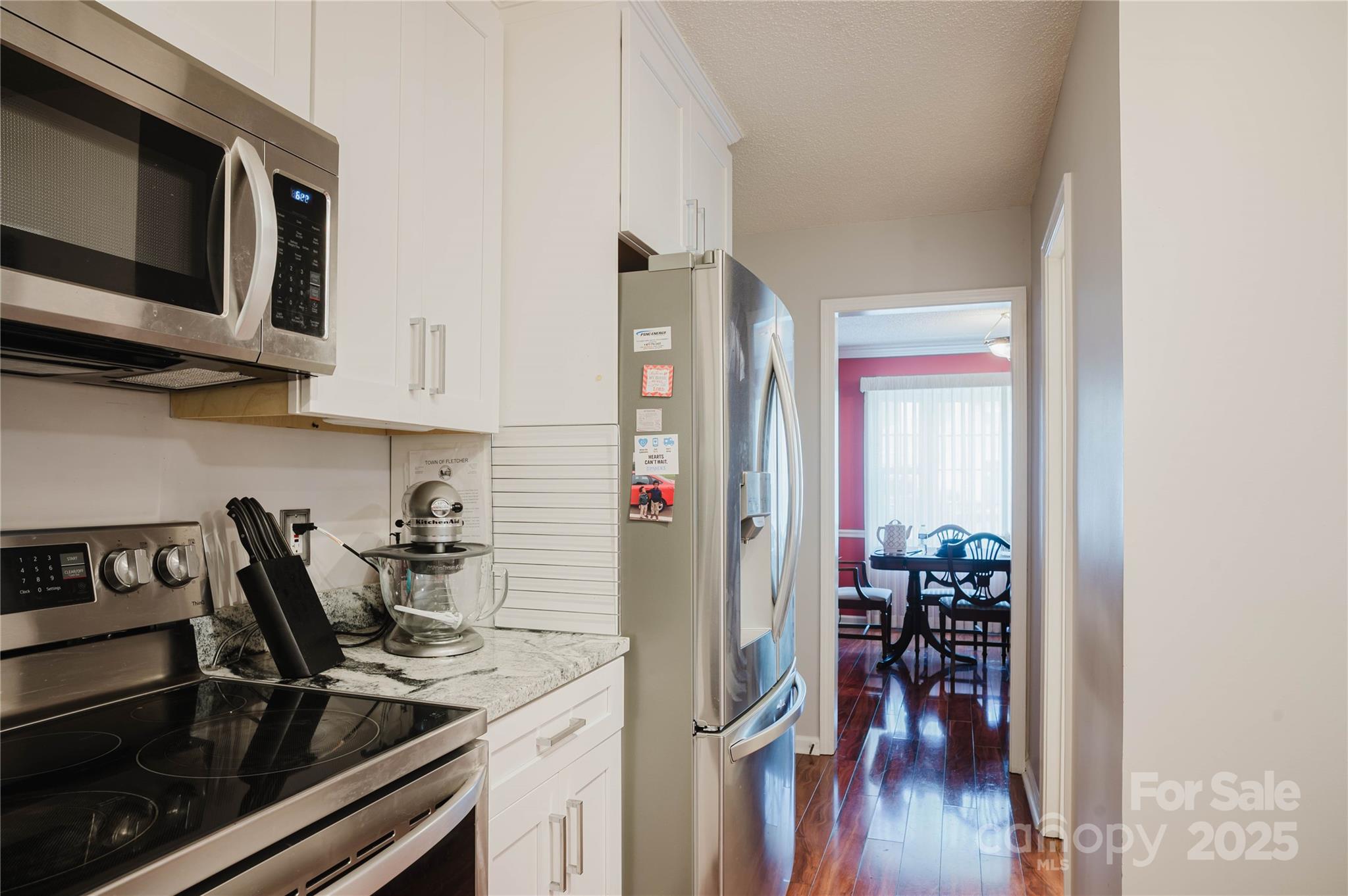 property viewer photo 16