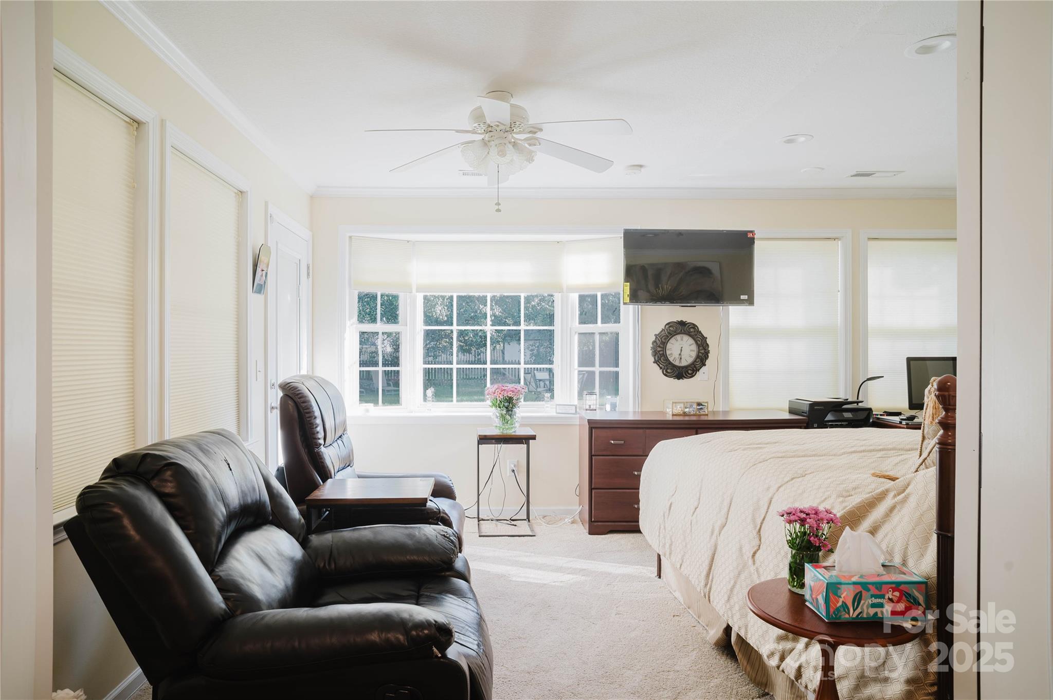 property viewer photo 22