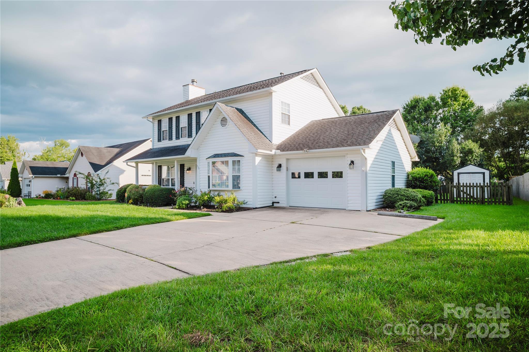 property viewer photo 3