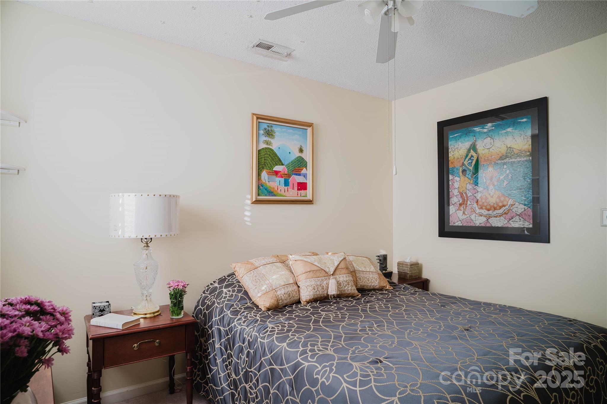 property viewer photo 31