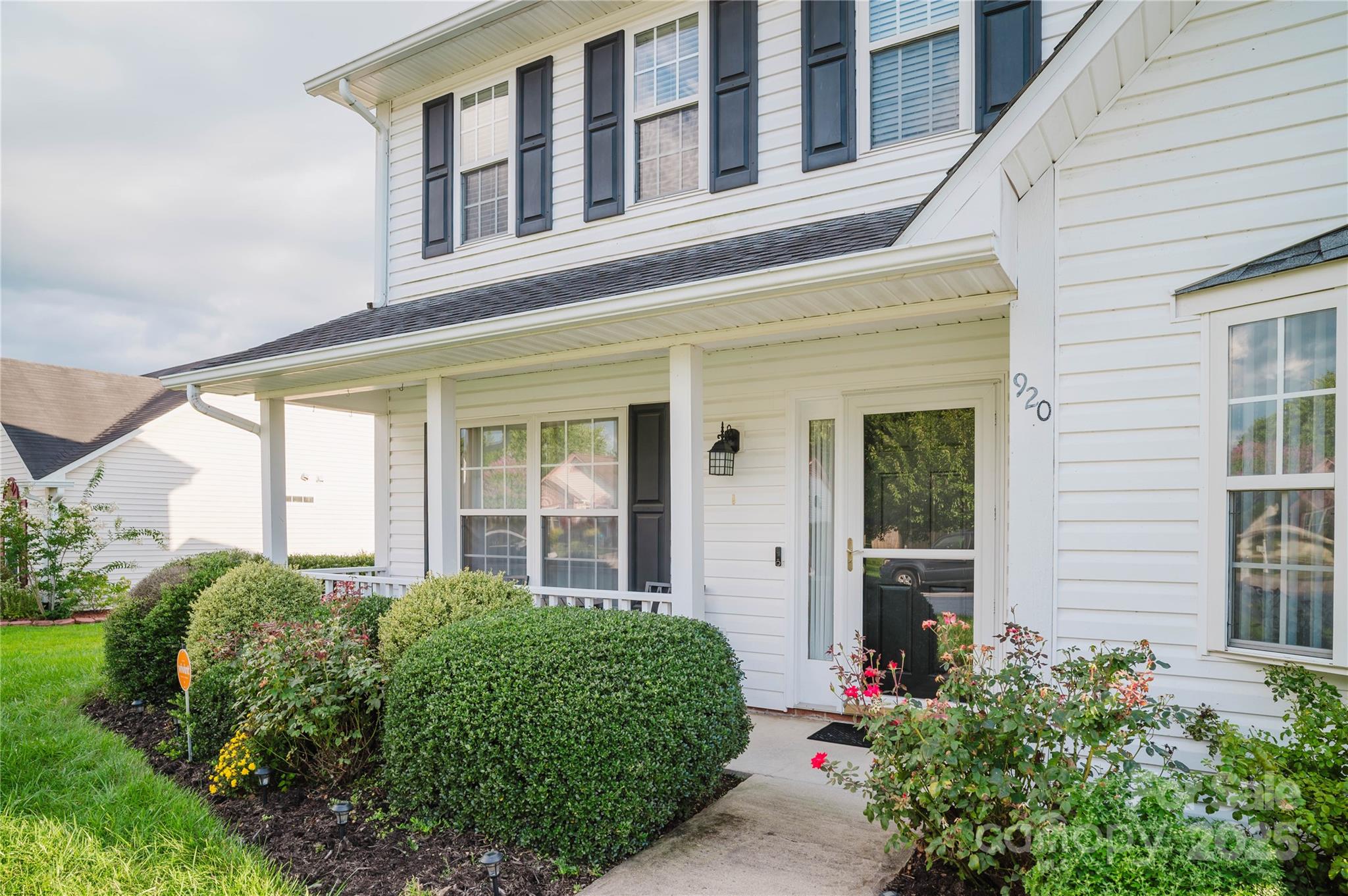 property viewer photo 6