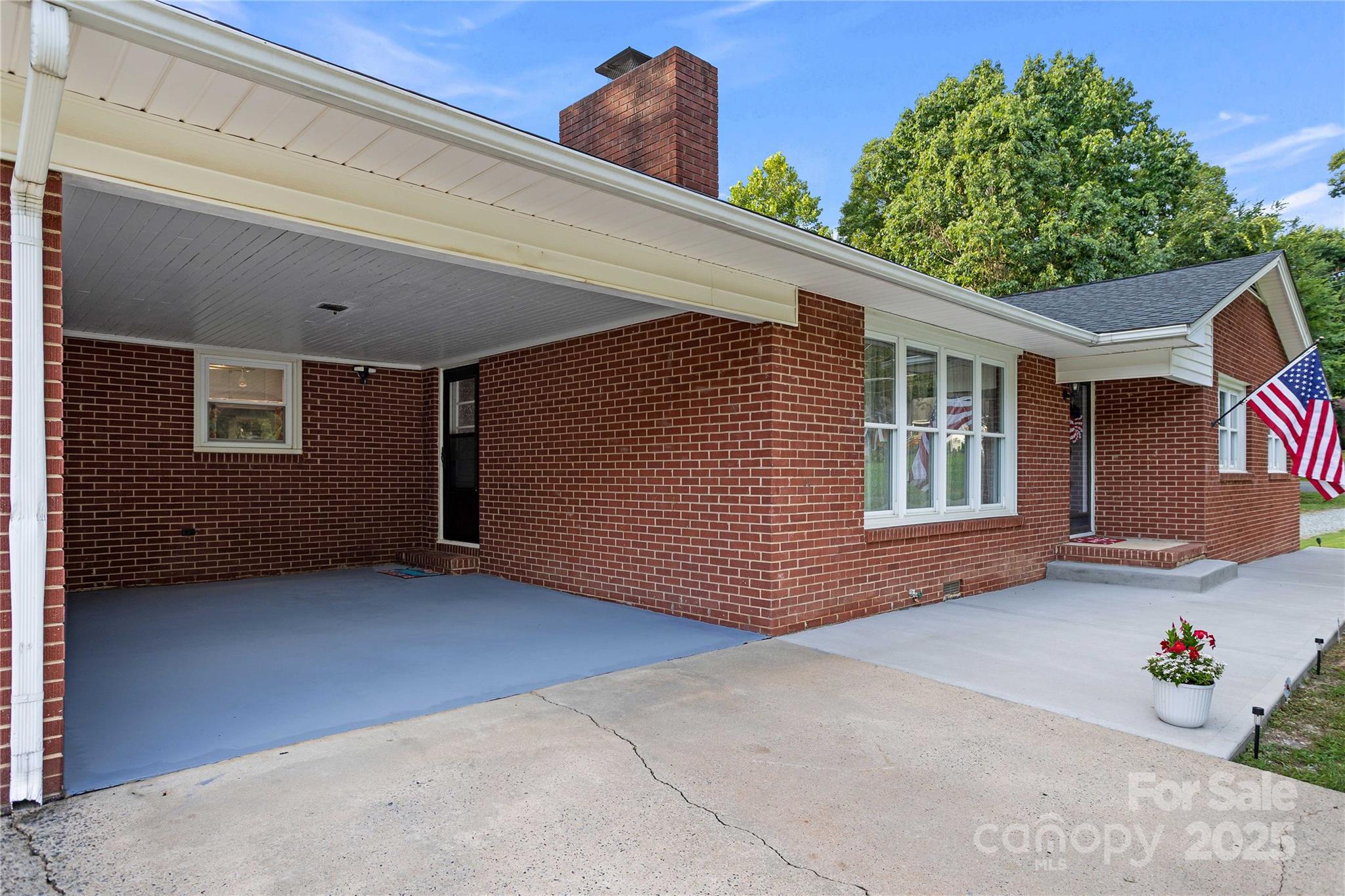 property viewer photo 5