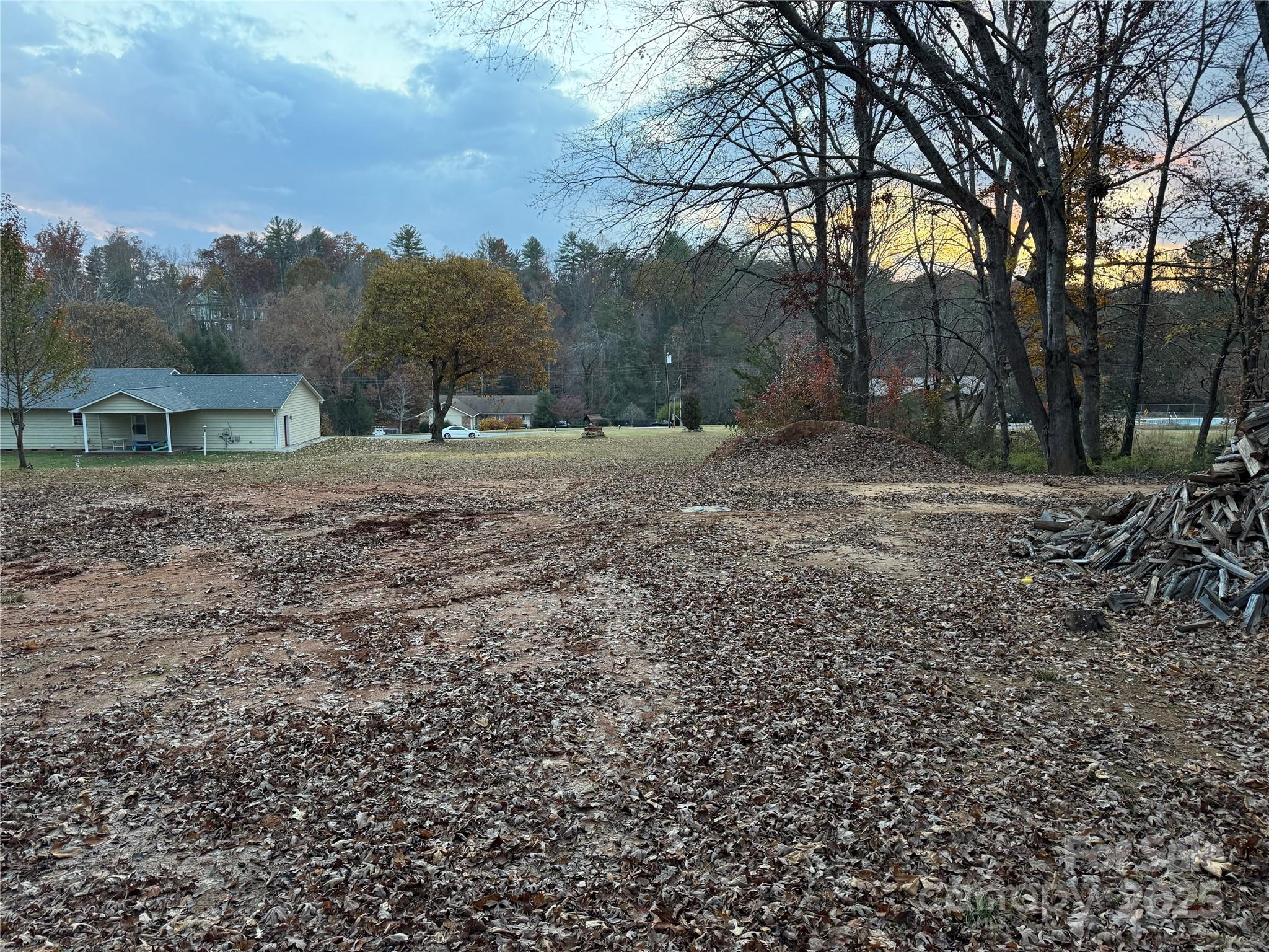 main property photo 10