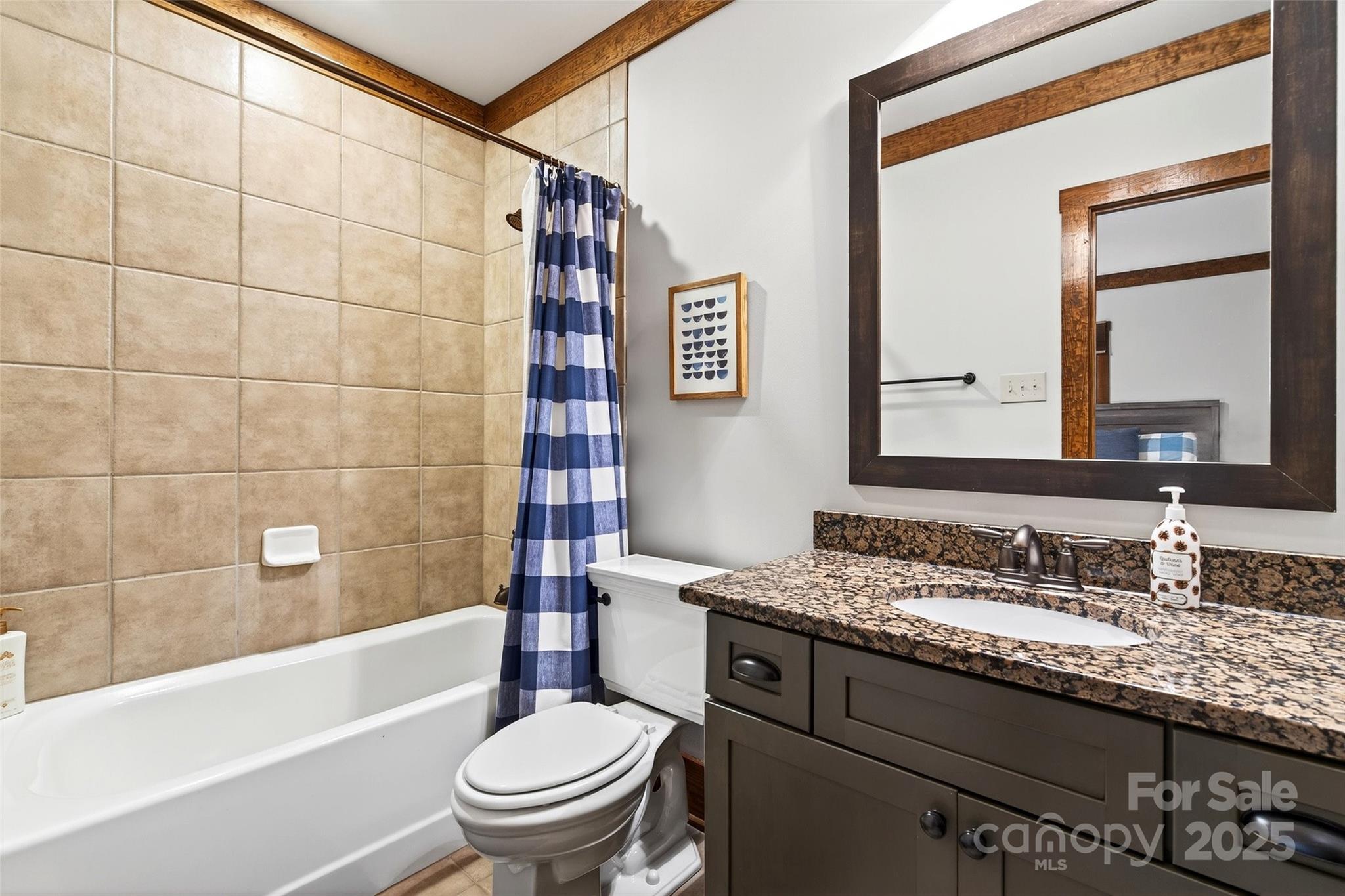 property viewer photo 35
