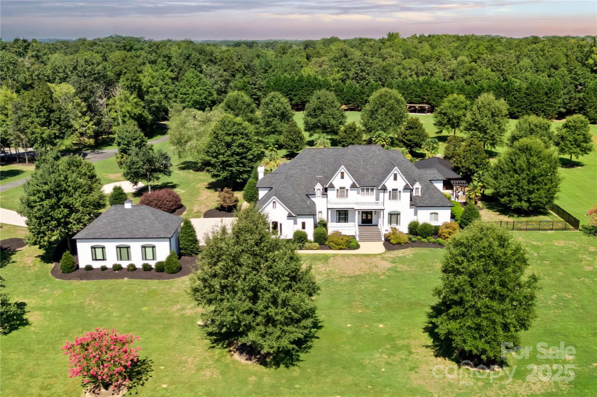 main property photo 41