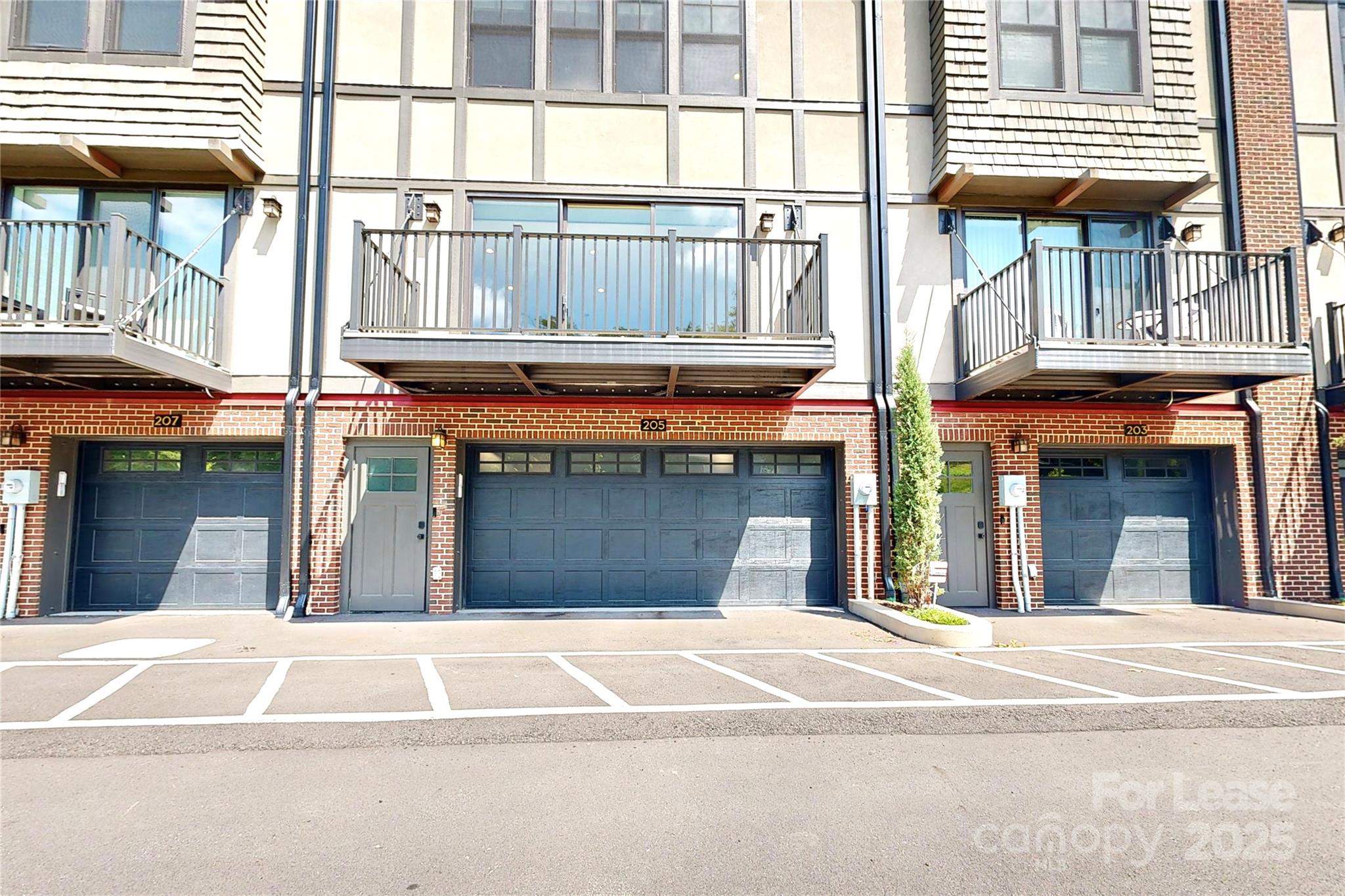 property viewer photo 13