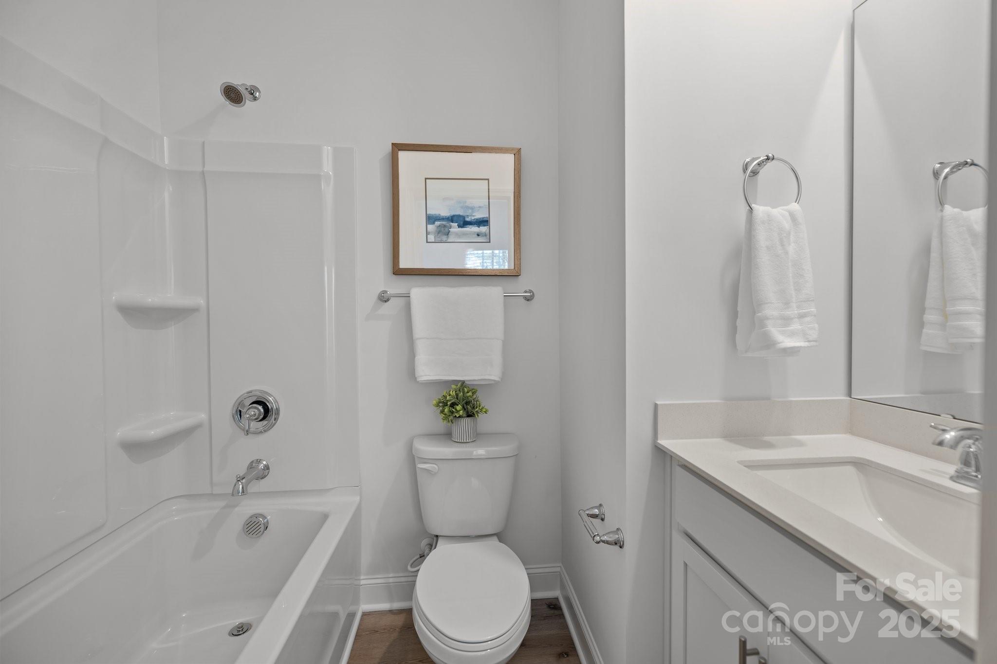 property viewer photo 13