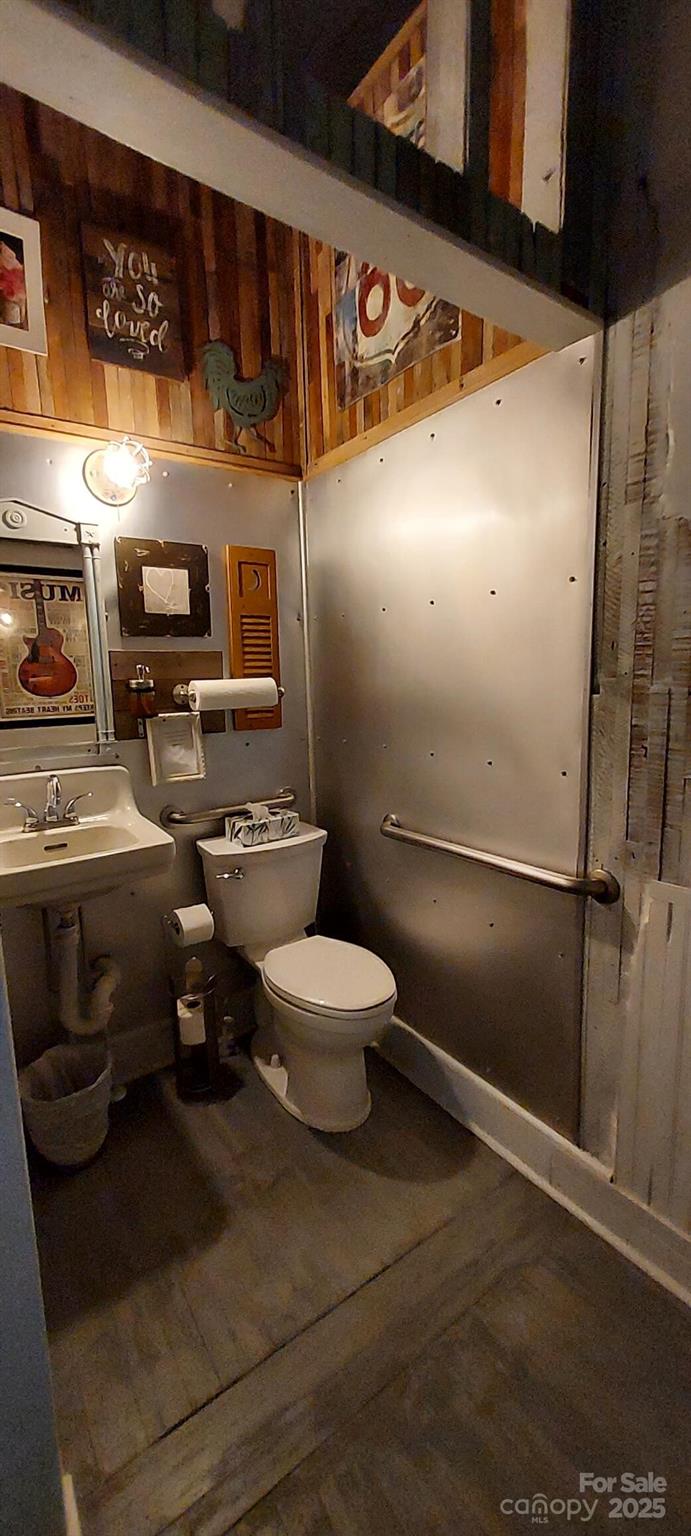 main property photo 39