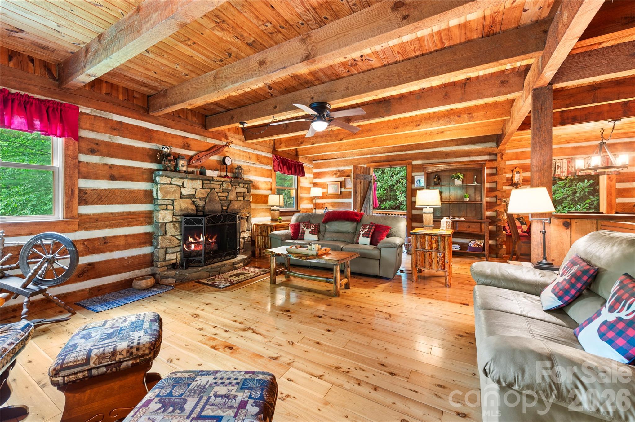 main property photo 5