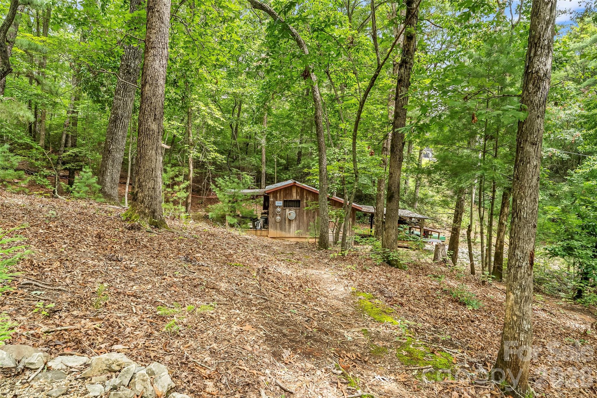 main property photo 44