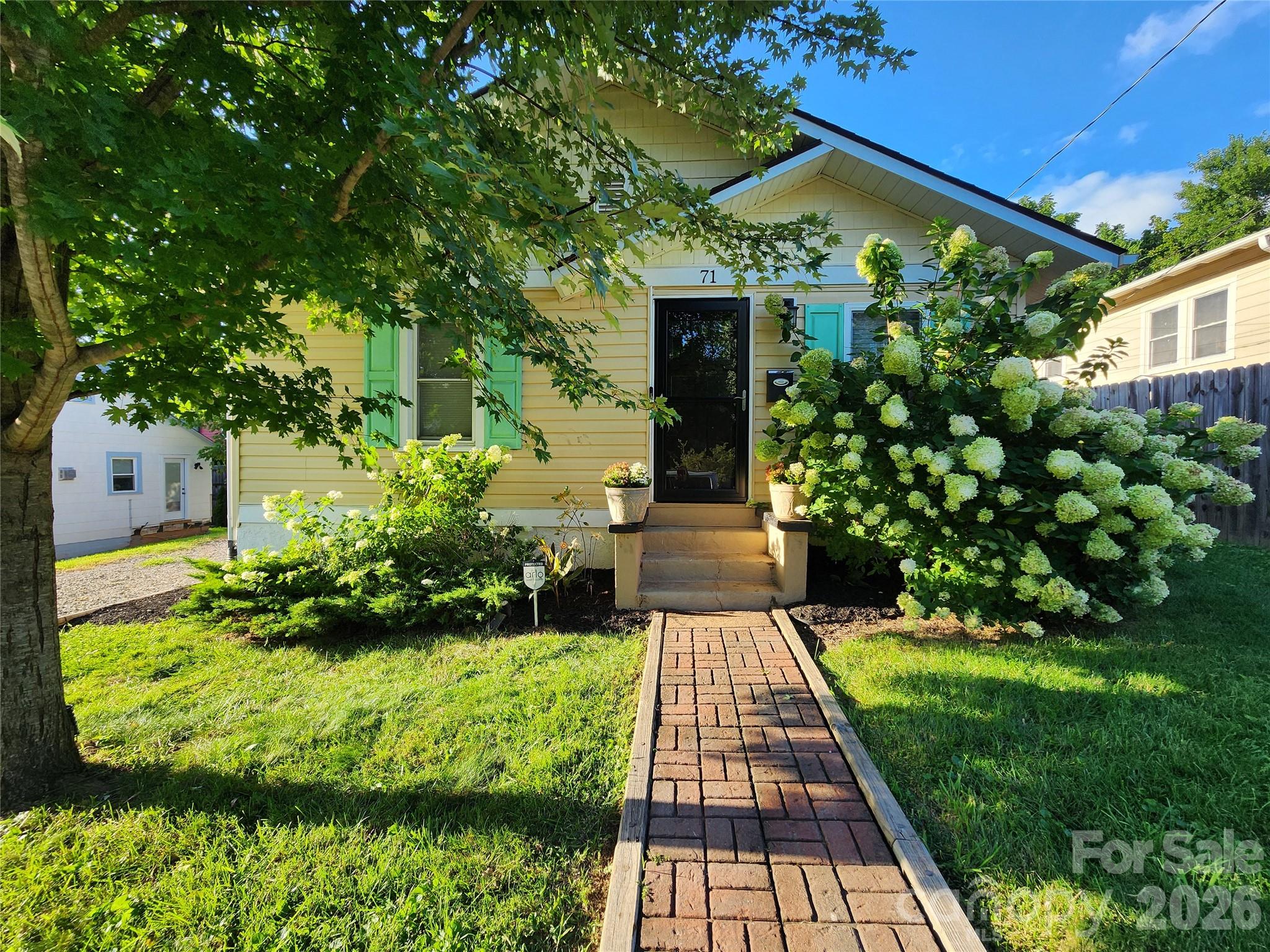 main property photo 31