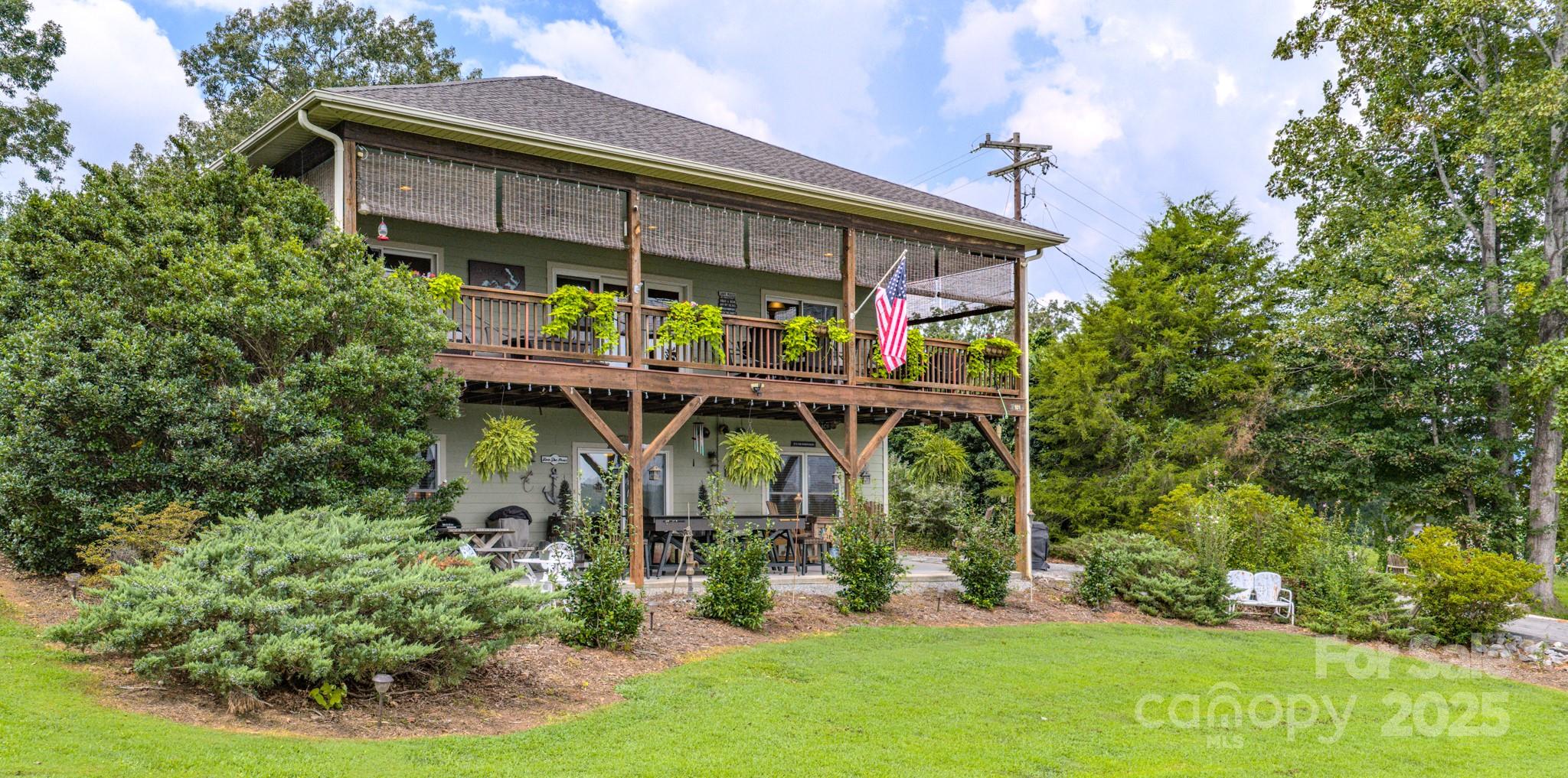 main property photo 36
