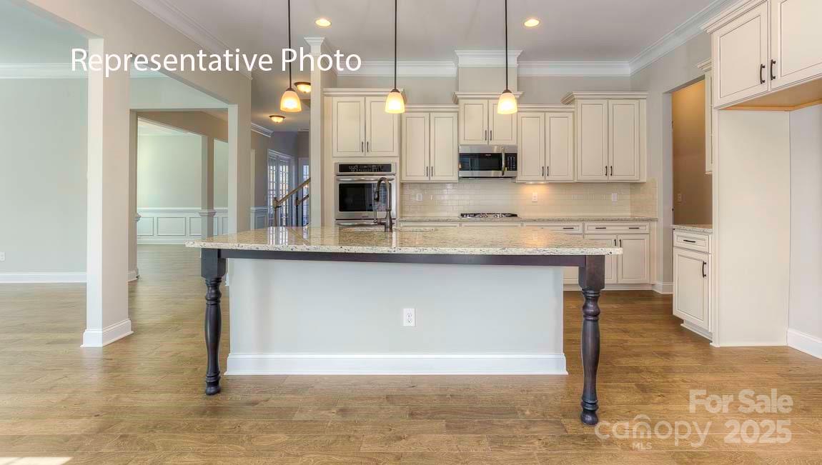 property viewer photo 6