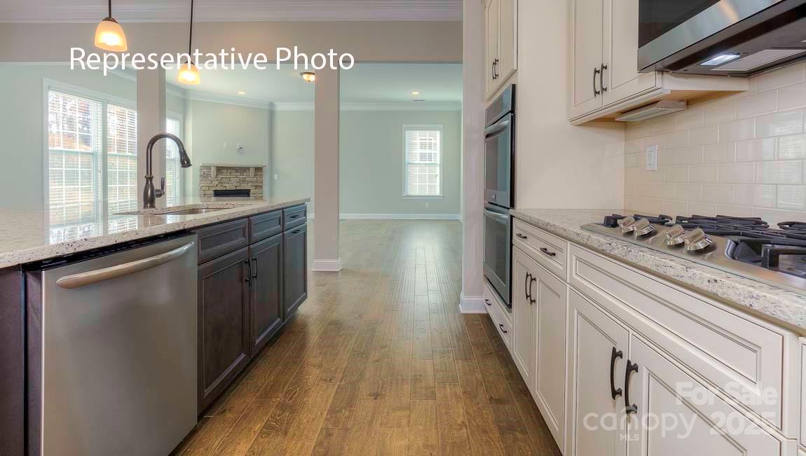 property viewer photo 8