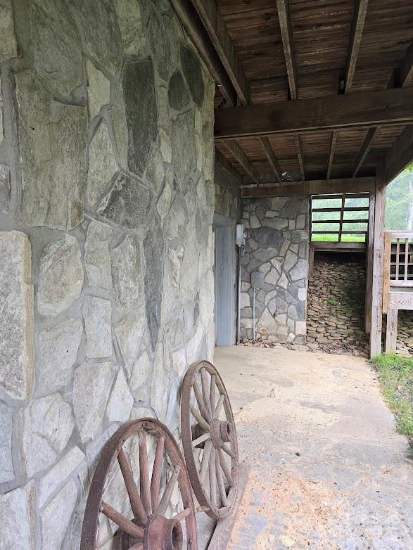 main property photo 37