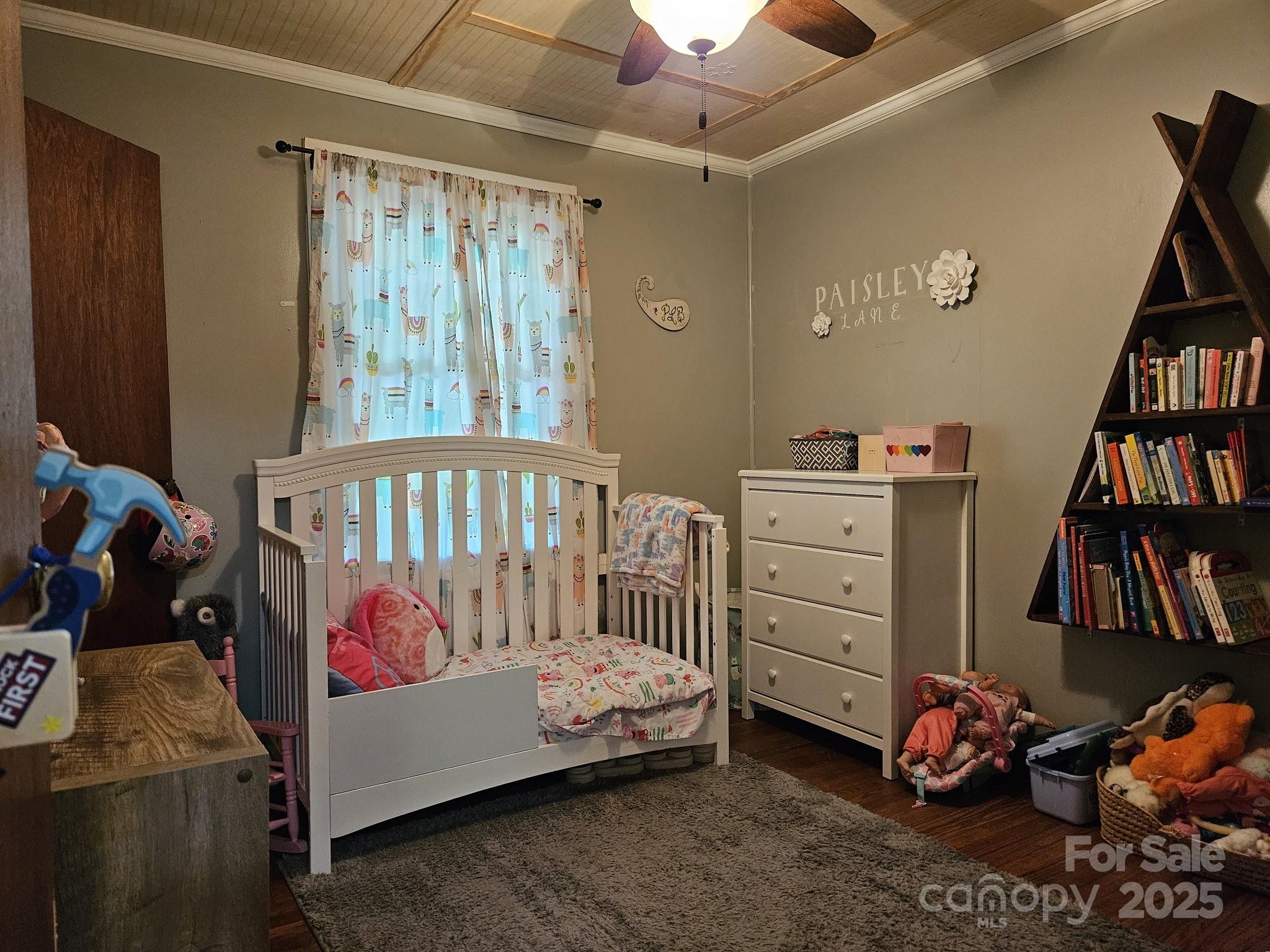 property viewer photo 16