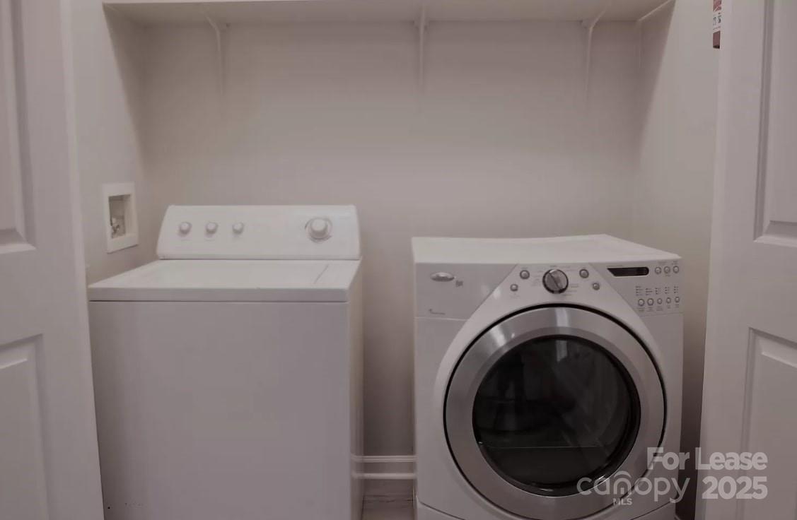 property viewer photo 10