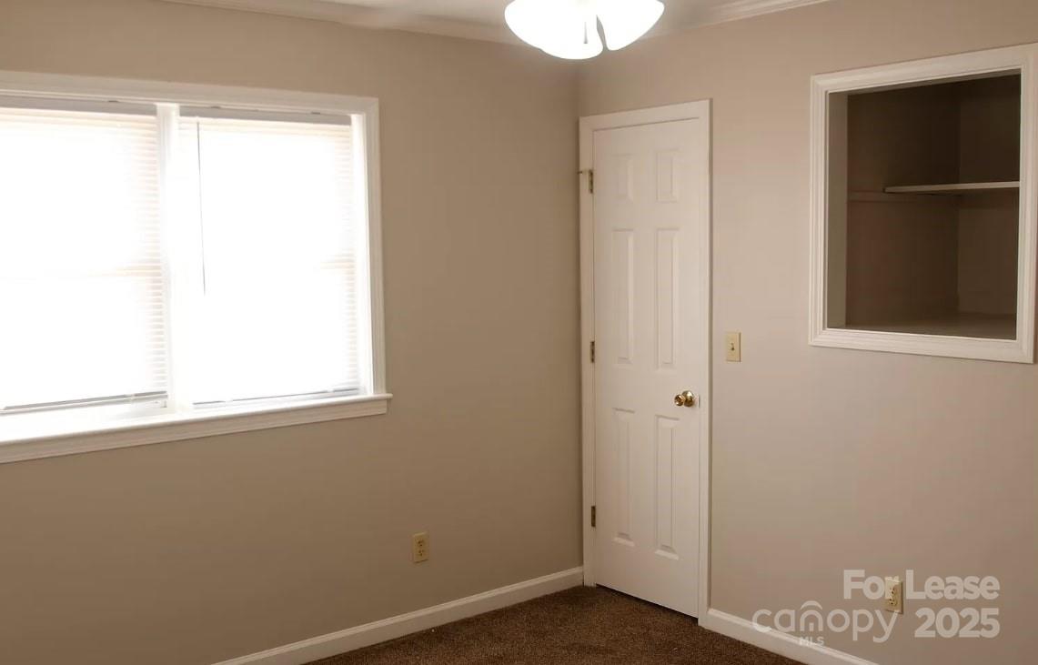 property viewer photo 11