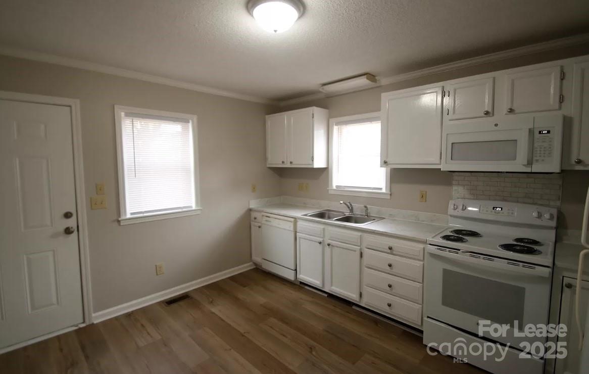 property viewer photo 5