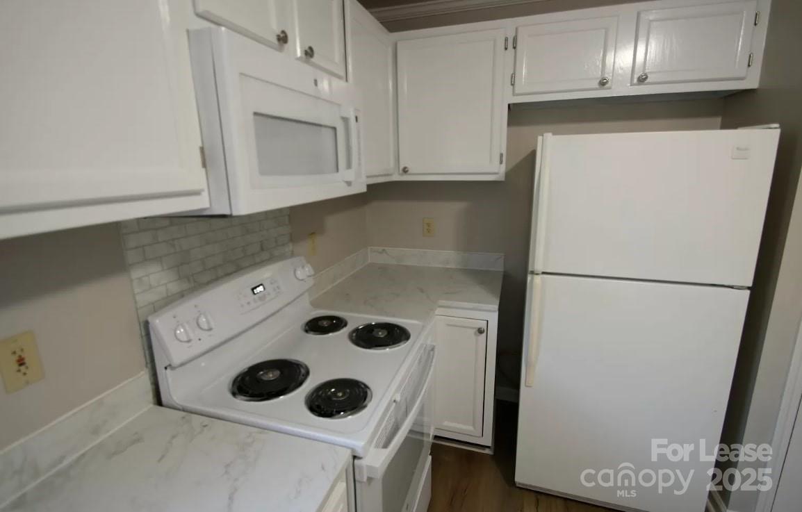 property viewer photo 6