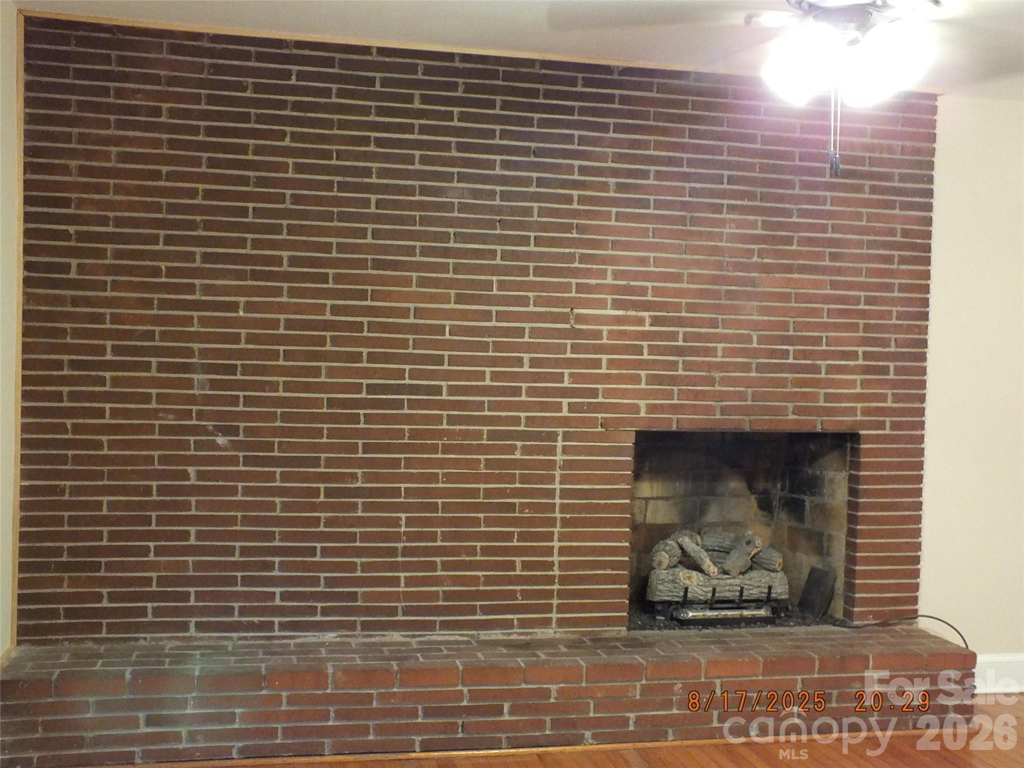 main property photo 10