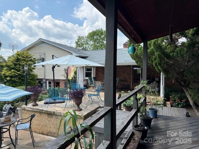 main property photo 27