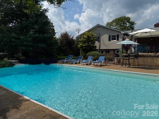 main property photo 42
