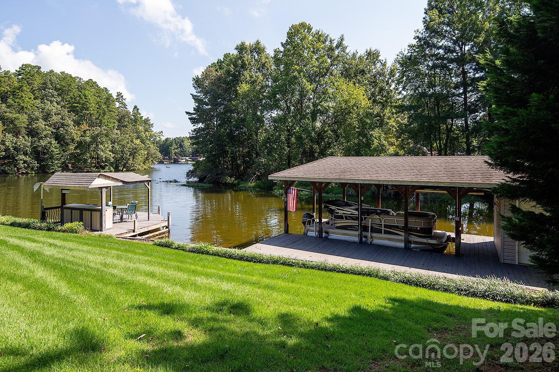 property viewer photo 2