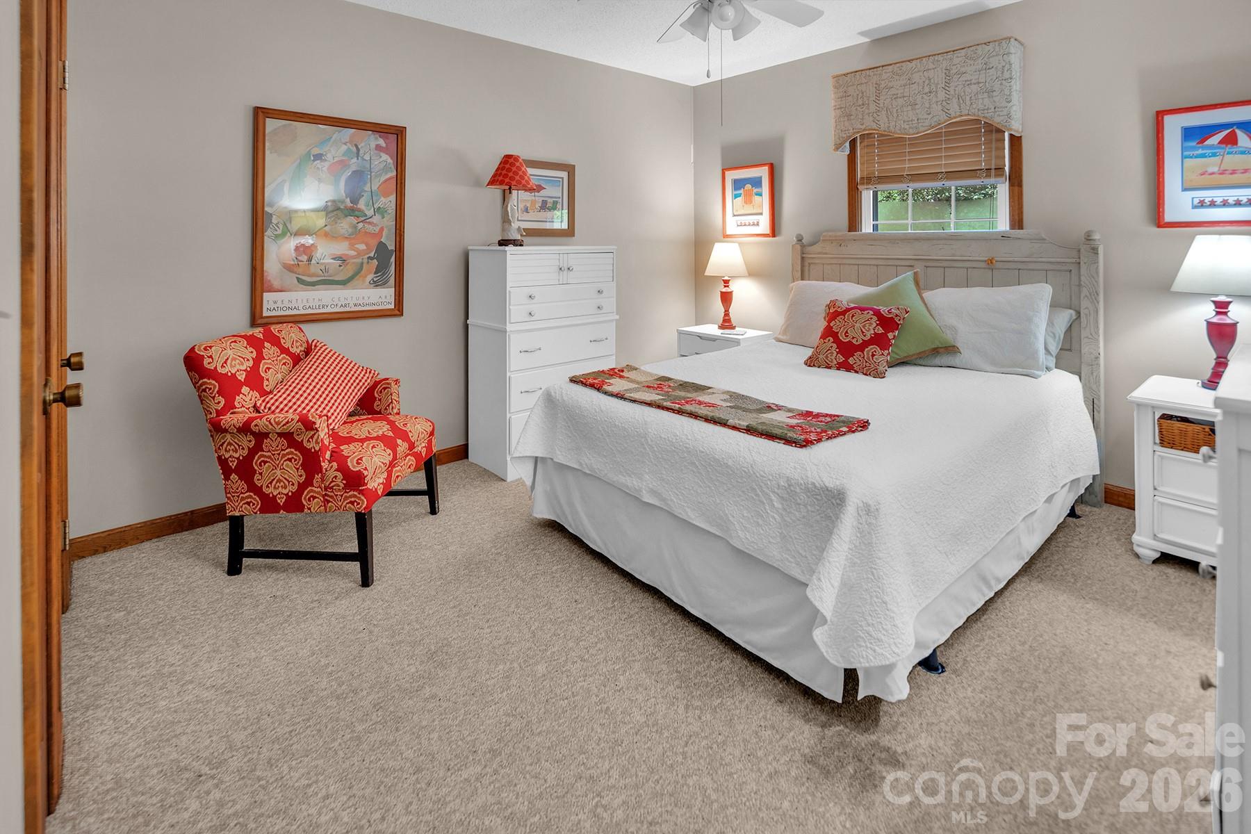 property viewer photo 28