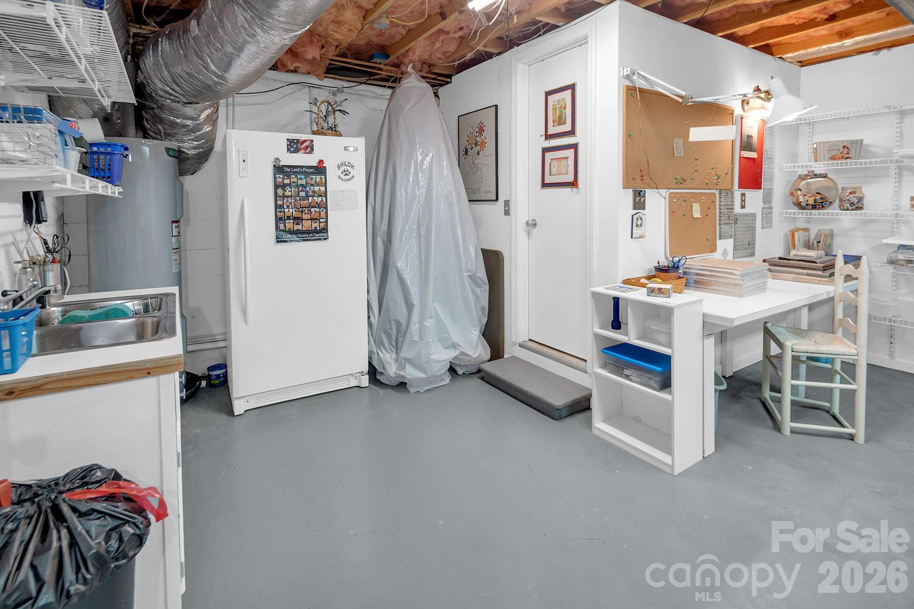 property viewer photo 36
