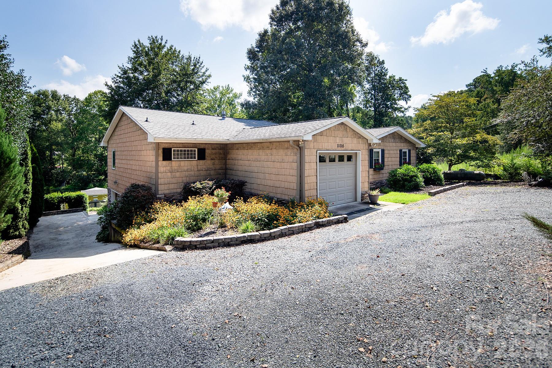 property viewer photo 8