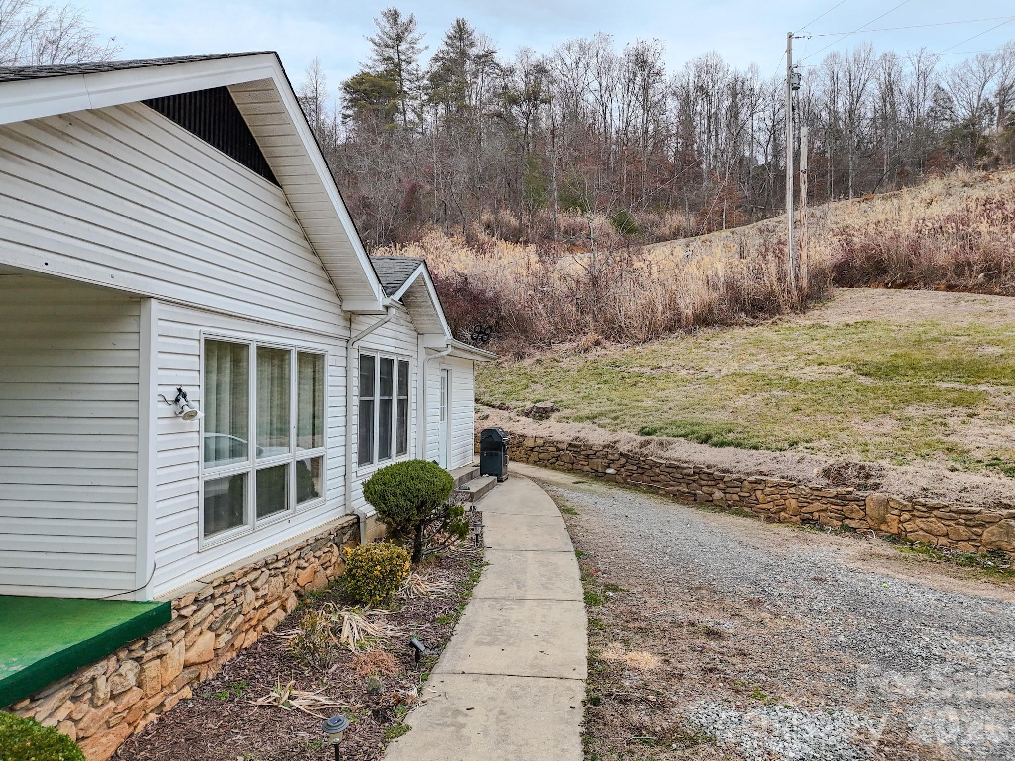 property viewer photo 34