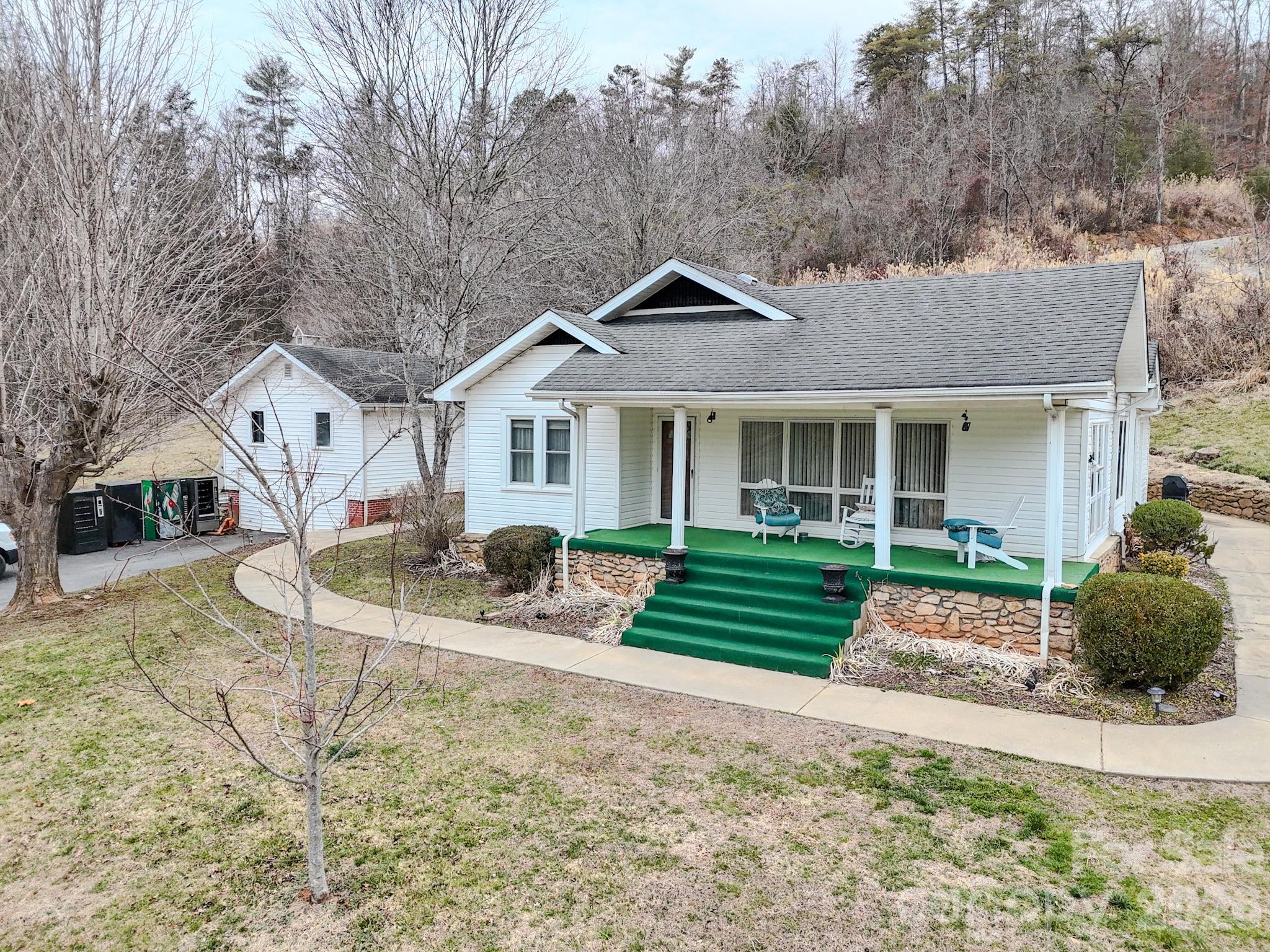 property viewer photo 36